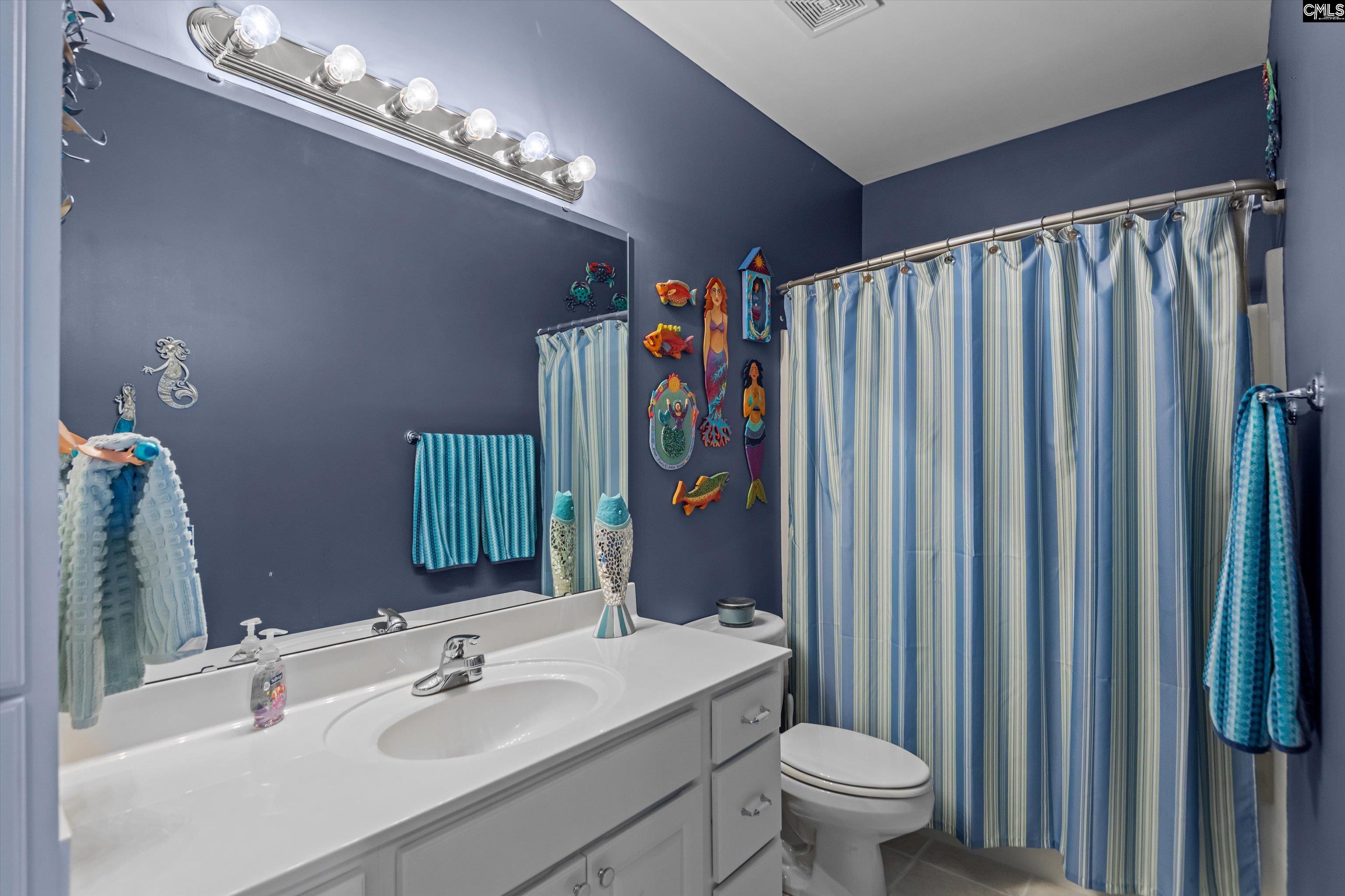 Chapin, South Carolina, 29036, United States, 4 Bedrooms Bedrooms, ,5 BathroomsBathrooms,Residential,For Sale,1825790