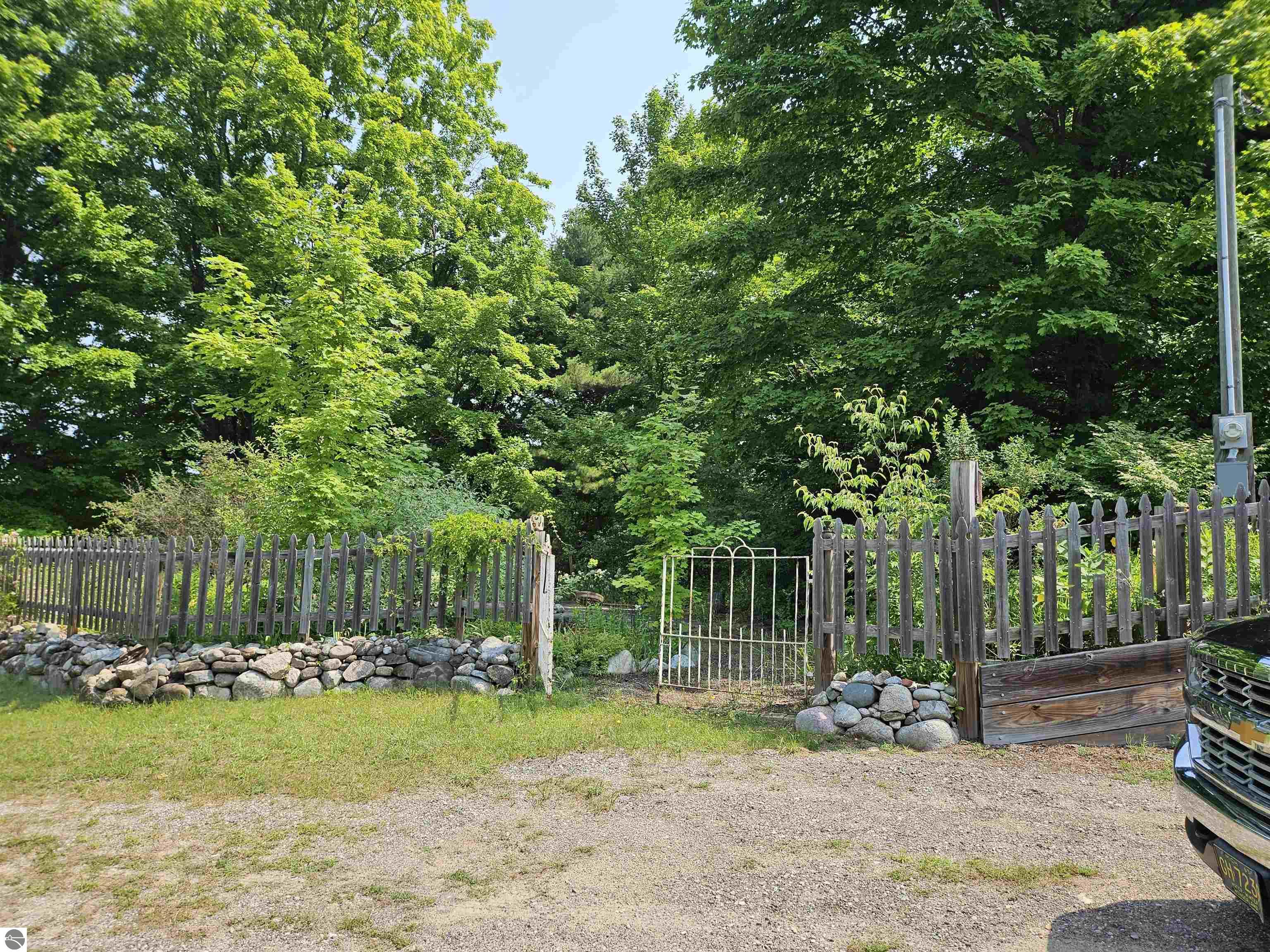 Williamsburg, Michigan, 49690, United States, ,Land,For Sale,1906031