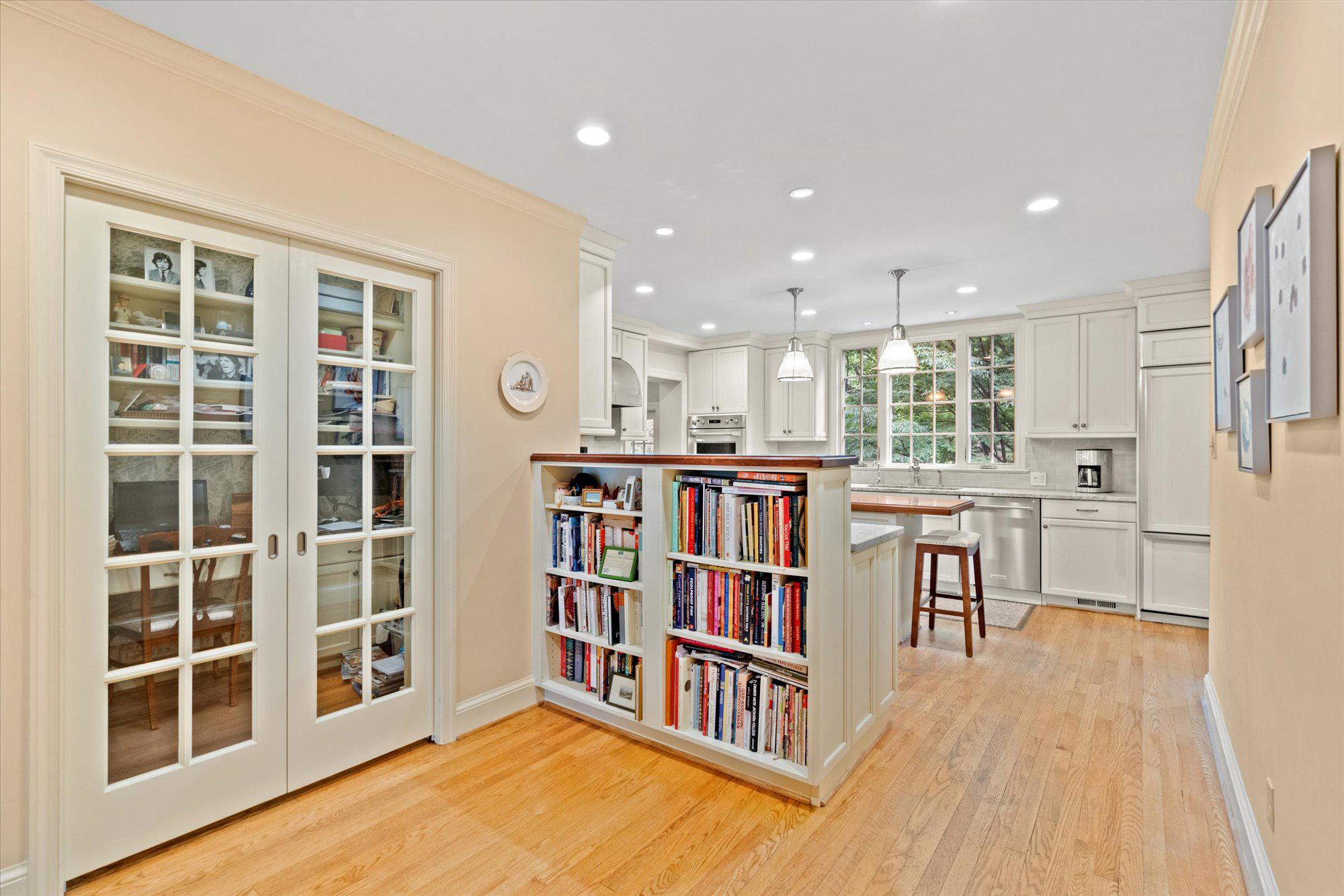  1033 Swinks Mill Road, Mclean, VA, 22102 - 物件實景