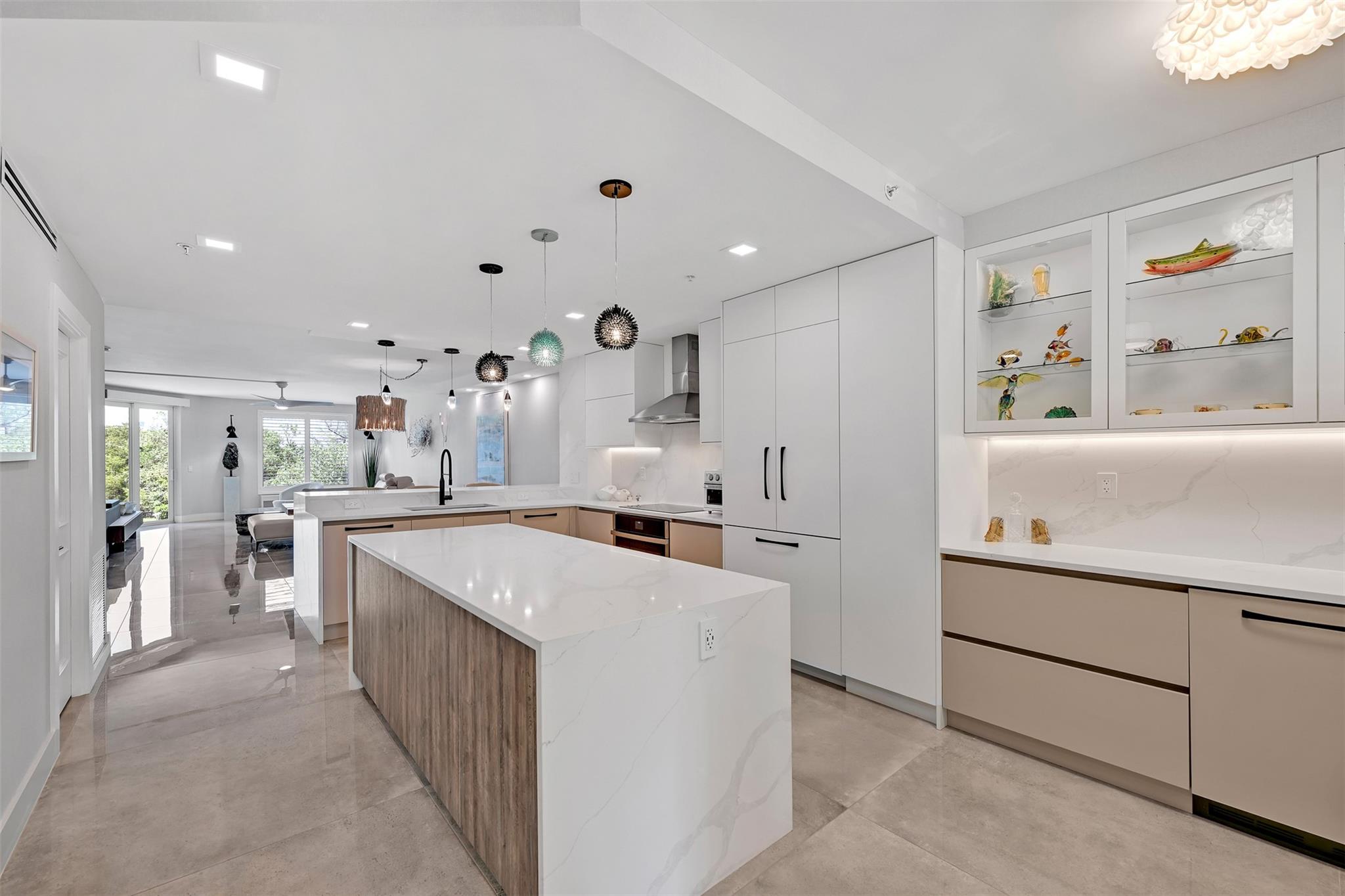 Pompano Beach, Florida, 33062, United States, 2 Bedrooms Bedrooms, ,2 BathroomsBathrooms,Residential,For Sale,1938400