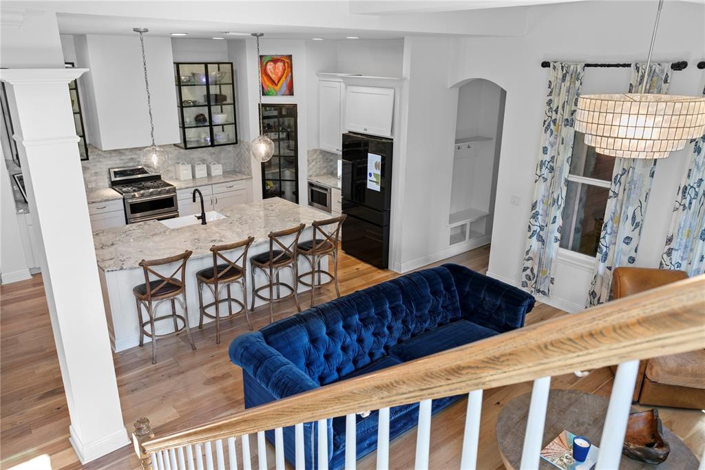 Lithia, Florida, 33547, United States, 5 Bedrooms Bedrooms, ,4 BathroomsBathrooms,Residential,For Sale,1997364