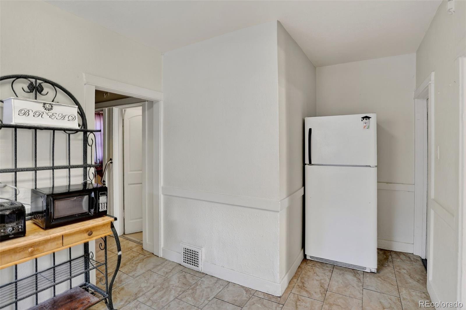 Denver, Colorado, 80204, United States, 4 Bedrooms Bedrooms, ,Residential,For Sale,1934462