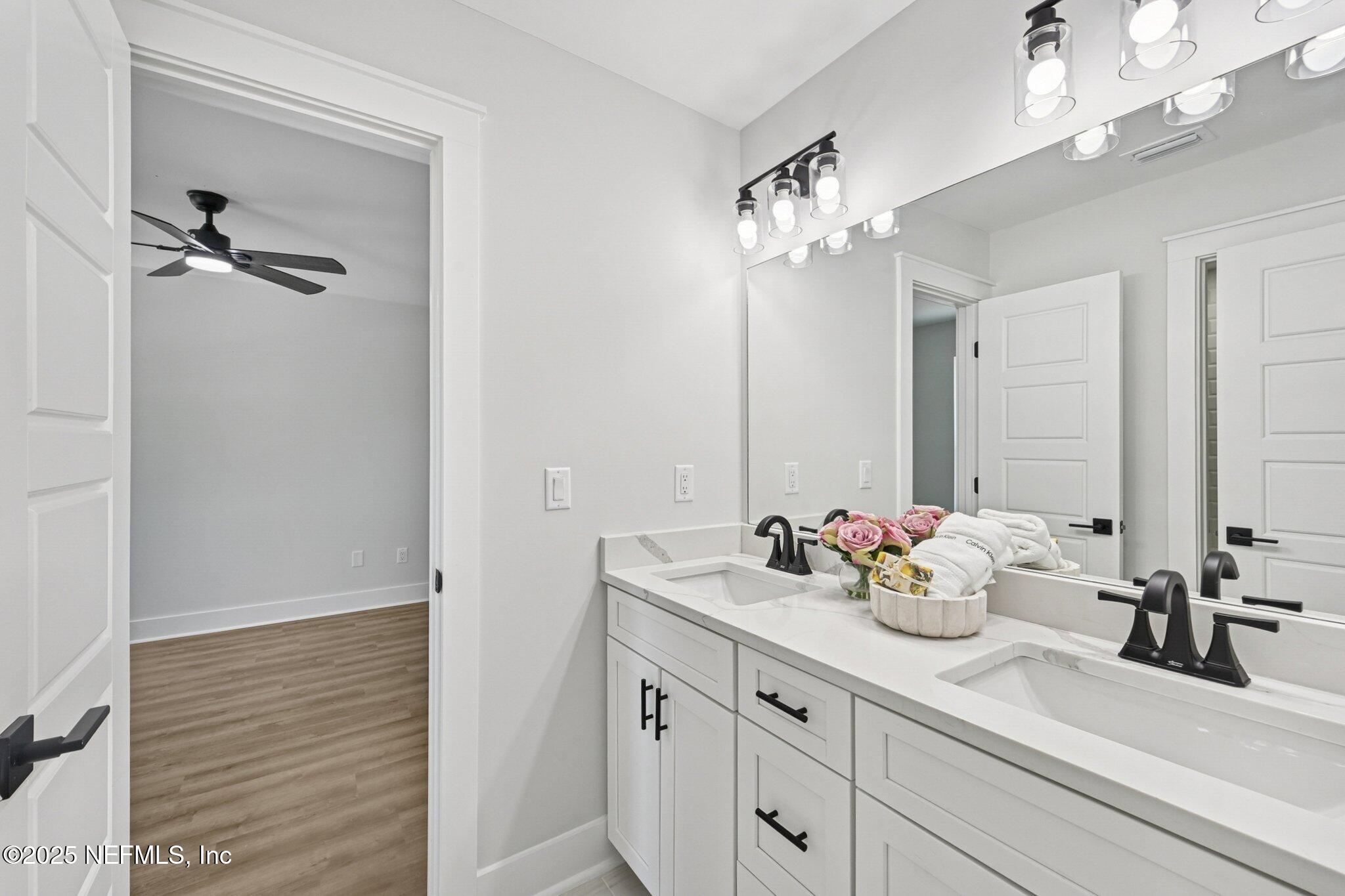 Fernandina Beach, Florida, 32034, United States, 4 Bedrooms Bedrooms, ,4 BathroomsBathrooms,Residential,For Sale,1968991