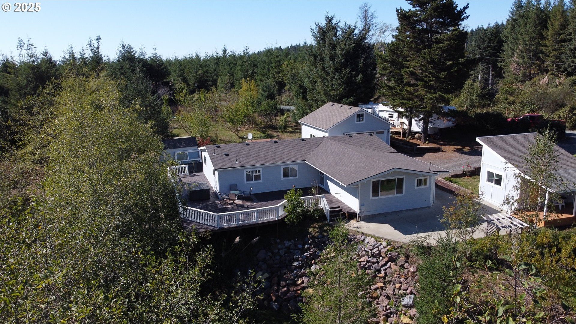 Brookings, Oregon, 97415, United States, 3 Bedrooms Bedrooms, ,3 BathroomsBathrooms,Residential,For Sale,1981289