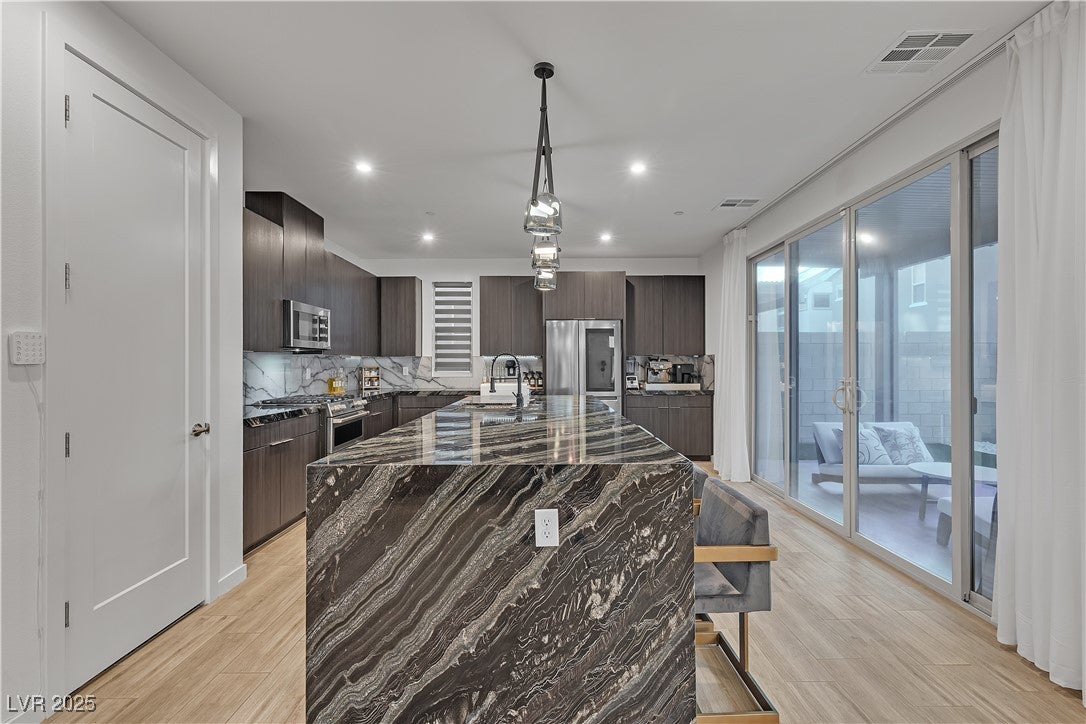 Henderson, Nevada, 89044, United States, 4 Bedrooms Bedrooms, ,2 BathroomsBathrooms,Residential,For Sale,1978774