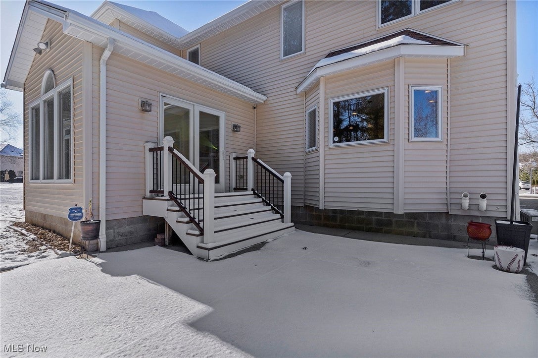 Canfield, Ohio, 44406, United States, 5 Bedrooms Bedrooms, ,5 BathroomsBathrooms,Residential,For Sale,2005760