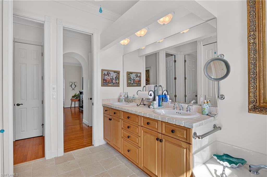 St. James City, Florida, 33956, United States, 5 Bedrooms Bedrooms, ,4 BathroomsBathrooms,Residential,For Sale,2000786