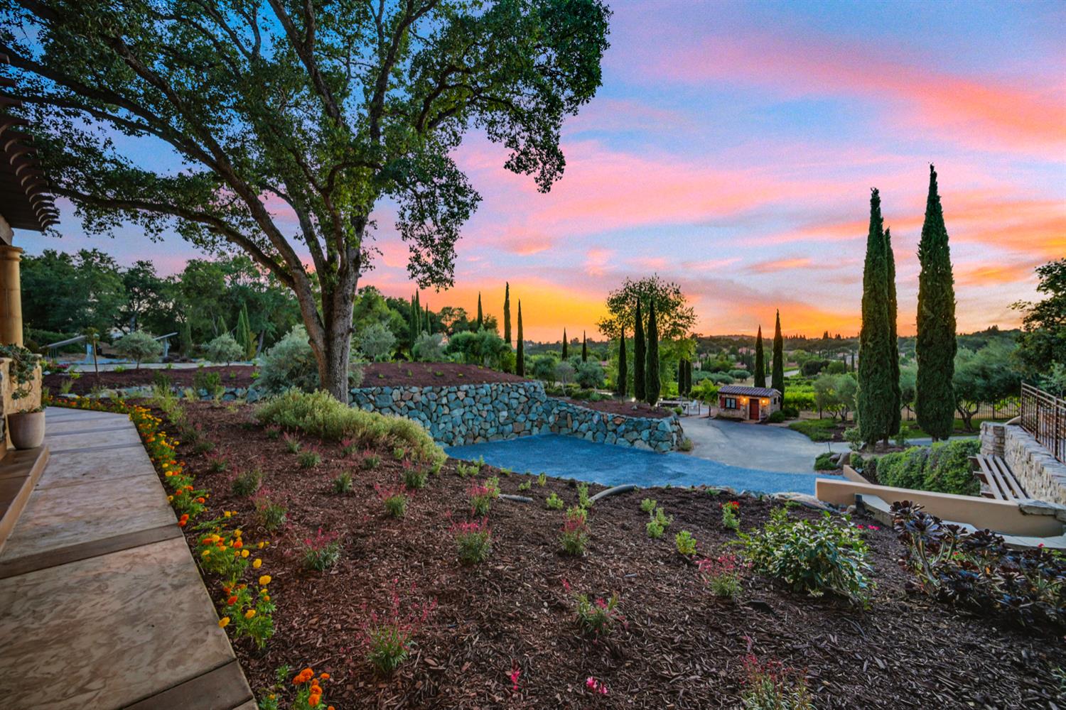 Loomis, California, 95650, United States, 6 Bedrooms Bedrooms, ,6 BathroomsBathrooms,Residential,For Sale,1908935