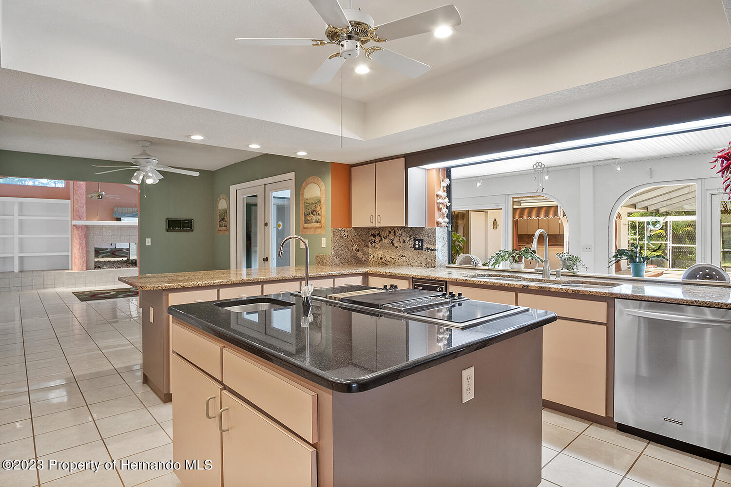Weeki Wachee, Florida, 34607, United States, 4 Bedrooms Bedrooms, ,5 BathroomsBathrooms,Residential,For Sale,1944621