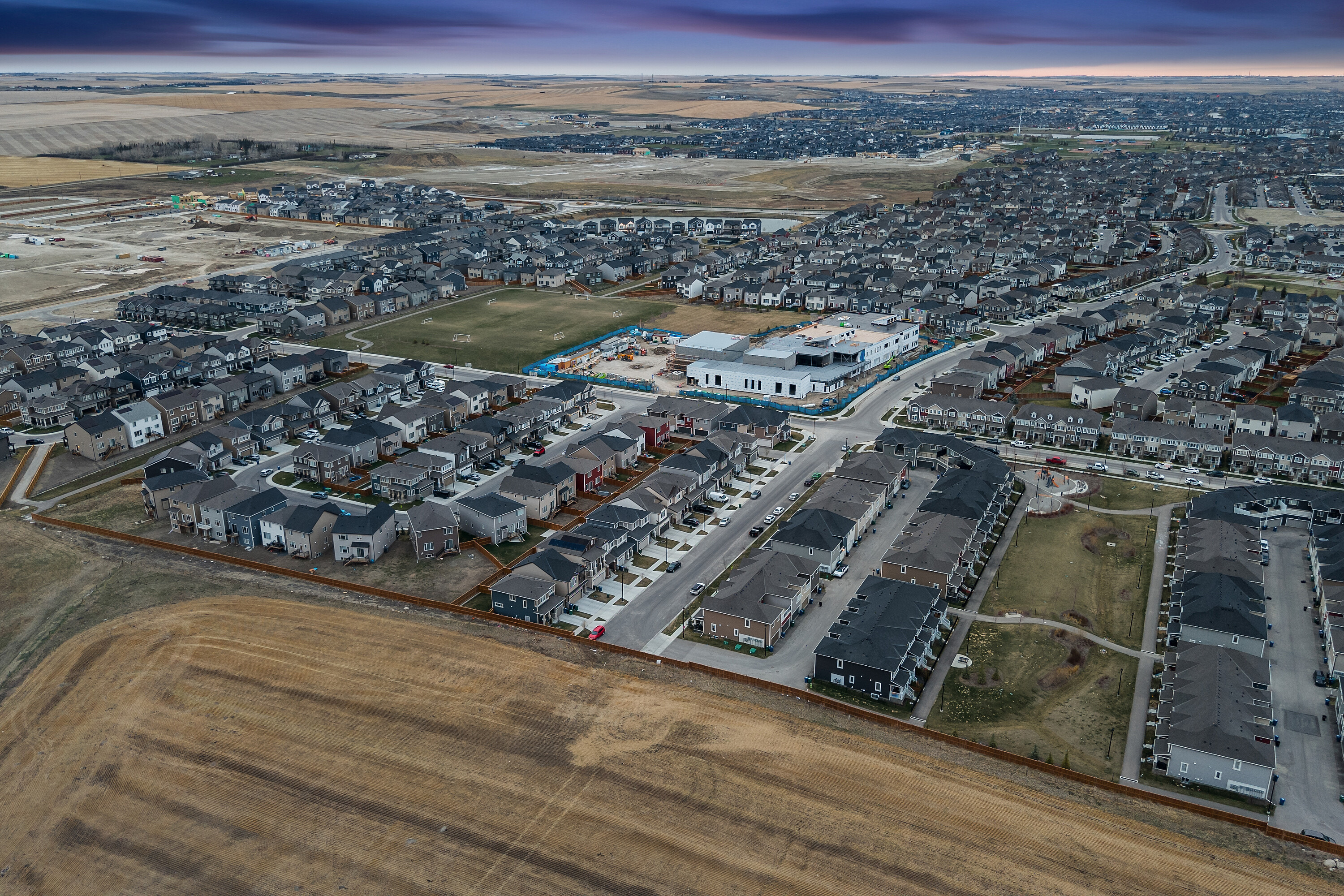  Airdrie, Rocky View - 物件實景