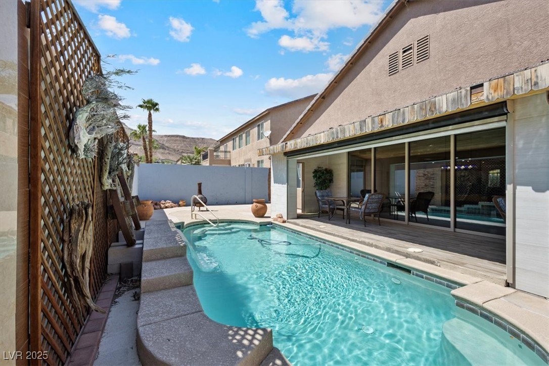 Las Vegas, Nevada, 89148, United States, 3 Bedrooms Bedrooms, ,2 BathroomsBathrooms,Residential,For Sale,1941035