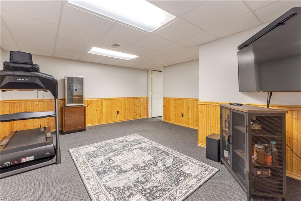 Chester, West Virginia, 26034, United States, 3 Bedrooms Bedrooms, ,3 BathroomsBathrooms,Residential,For Sale,1975770