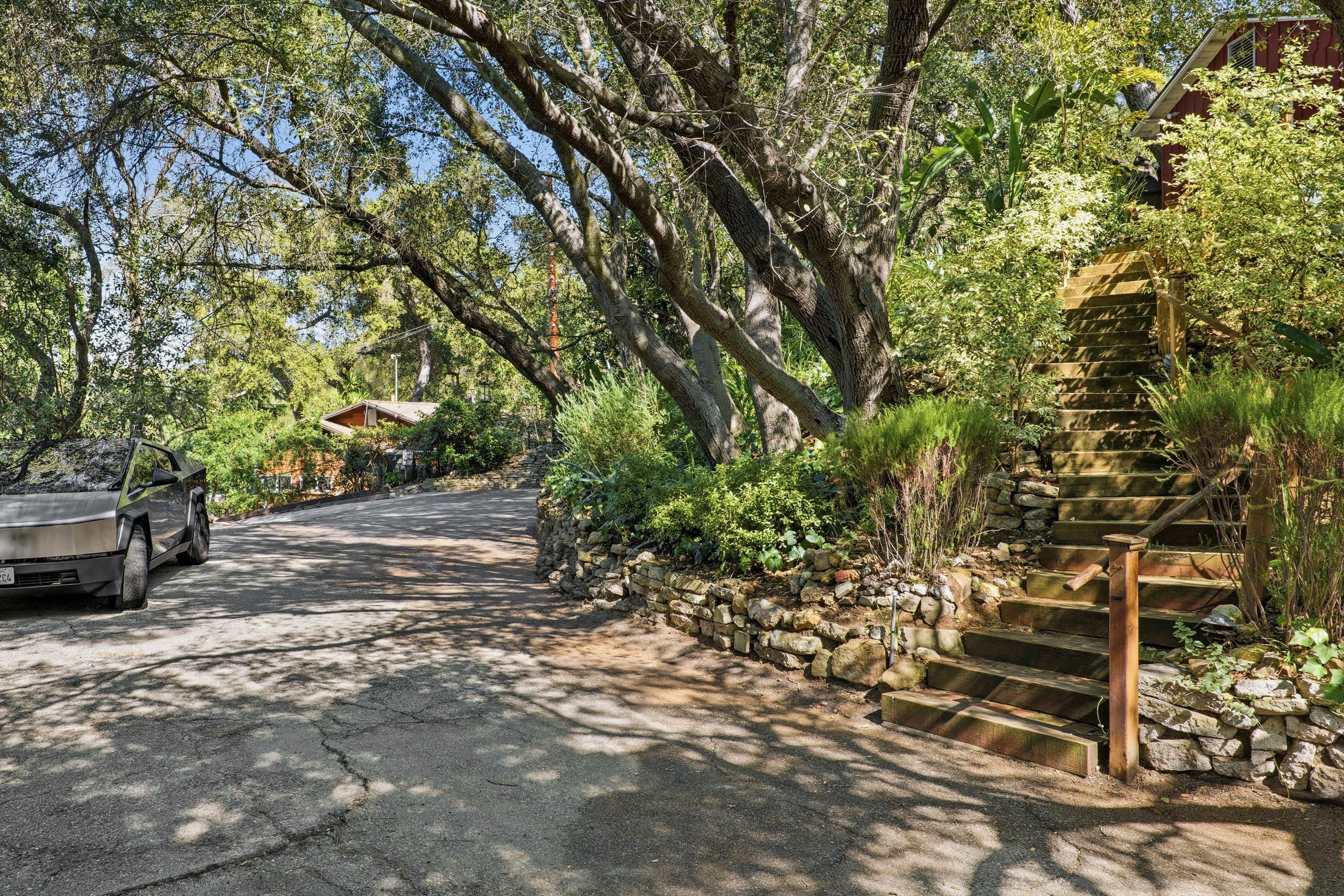  21042 Entrada Rd - 物件實景