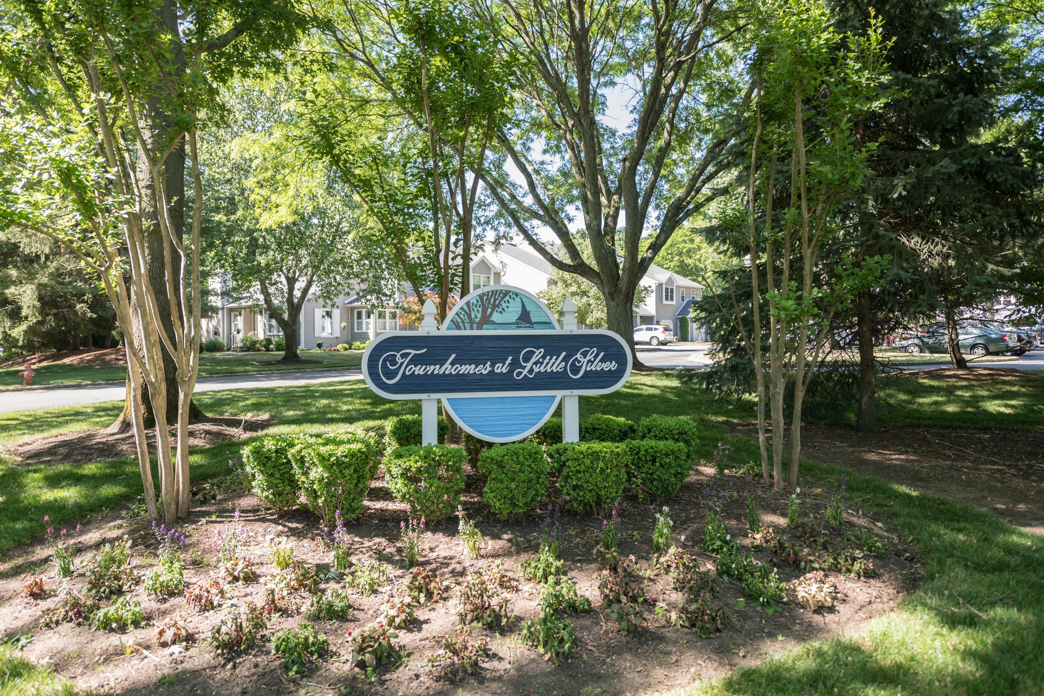  3-bedroom, 2.5-bath townhome in Little Silver - 物件實景