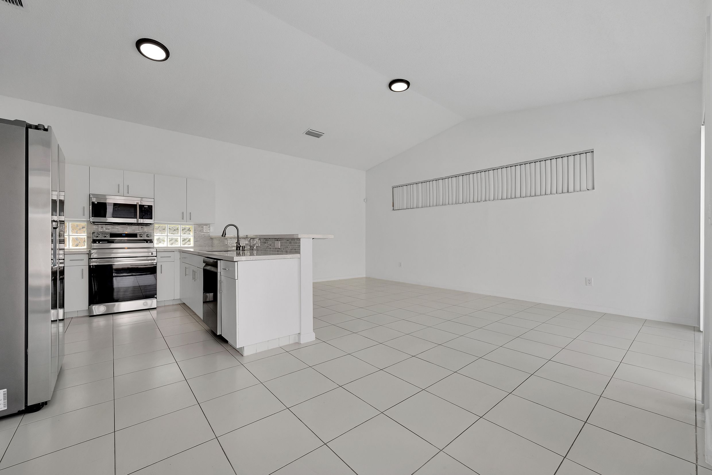  15558 SW 112th Dr, Miami, FL, 33196 - 物件實景