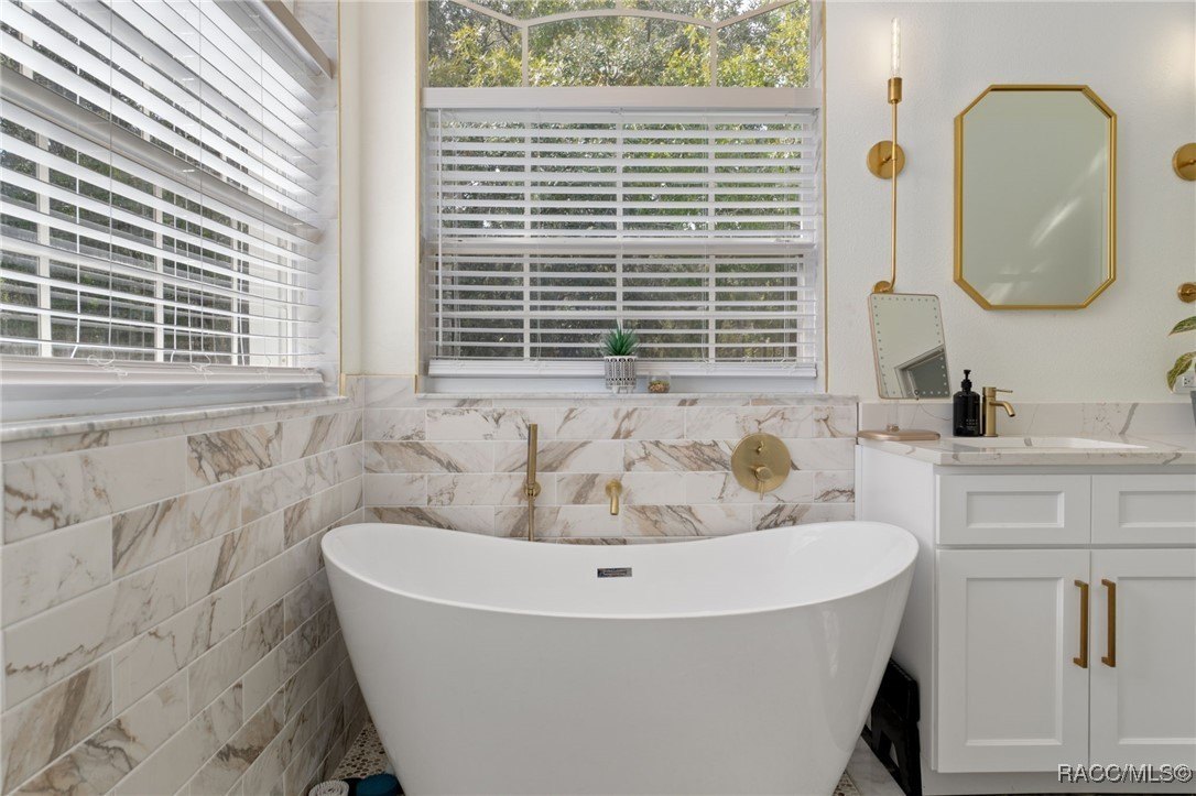 Beverly Hills, Florida, 34465, United States, 3 Bedrooms Bedrooms, ,2 BathroomsBathrooms,Residential,For Sale,1976634