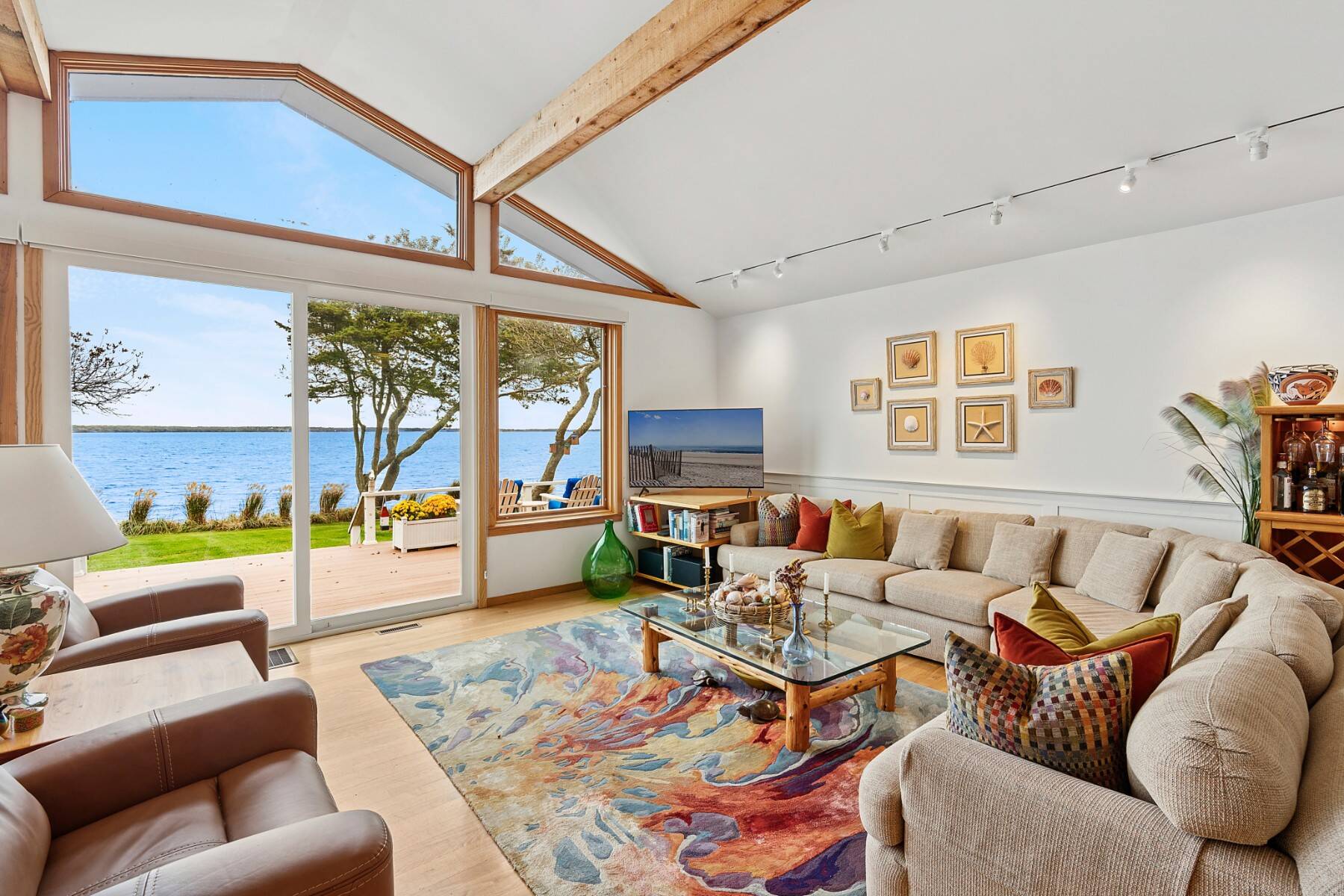  Breathtaking Bayfront with 180° Views - 物件實景