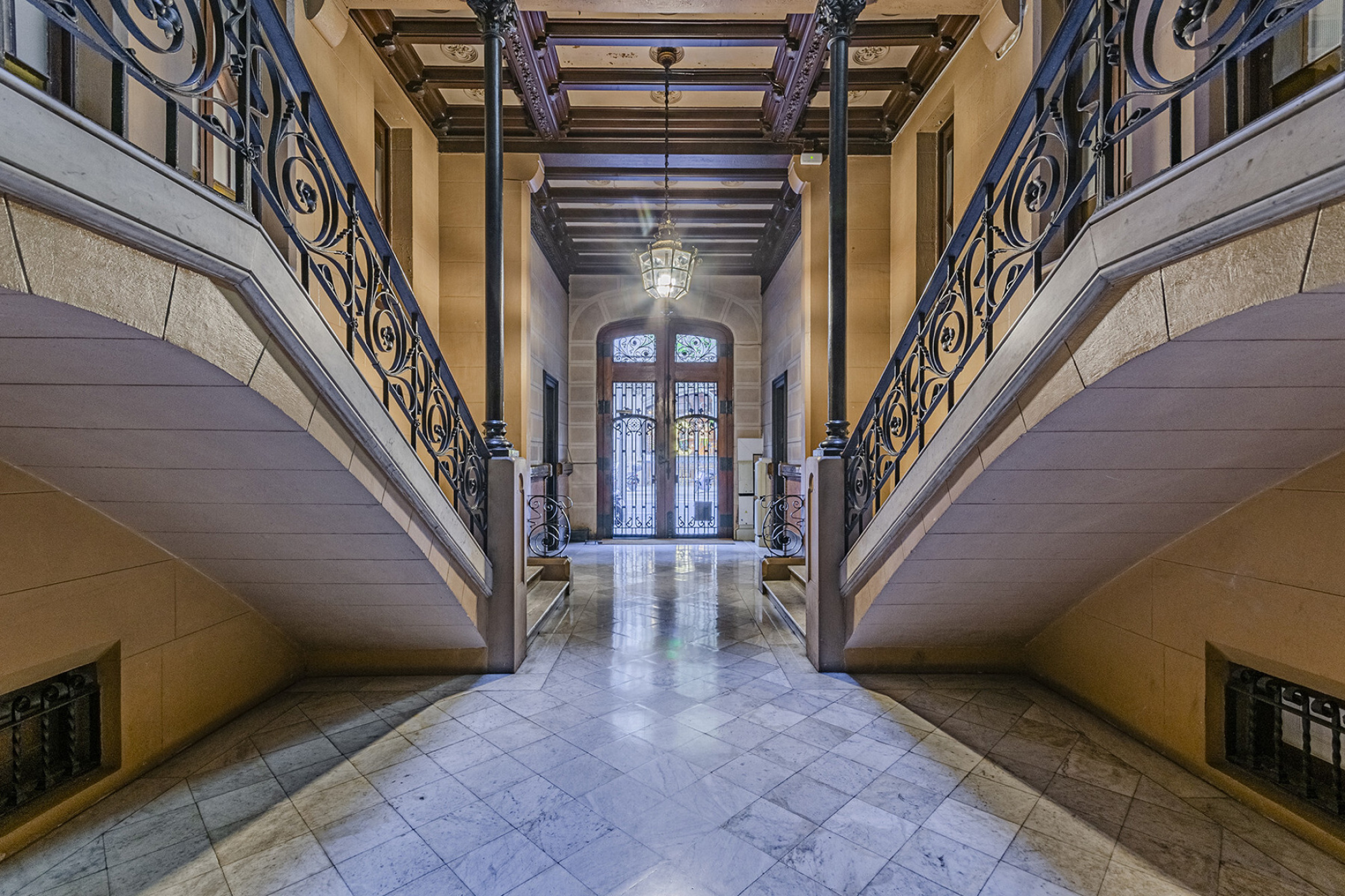  Spectacular master with original elements in the Eixample neighborhood - 物件實景