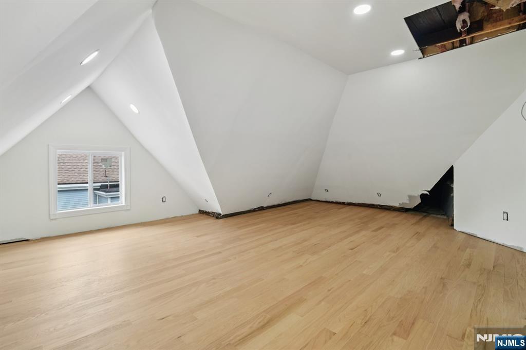 Orange, New Jersey, 07050, United States, 4 Bedrooms Bedrooms, ,5 BathroomsBathrooms,Residential,For Sale,1917747
