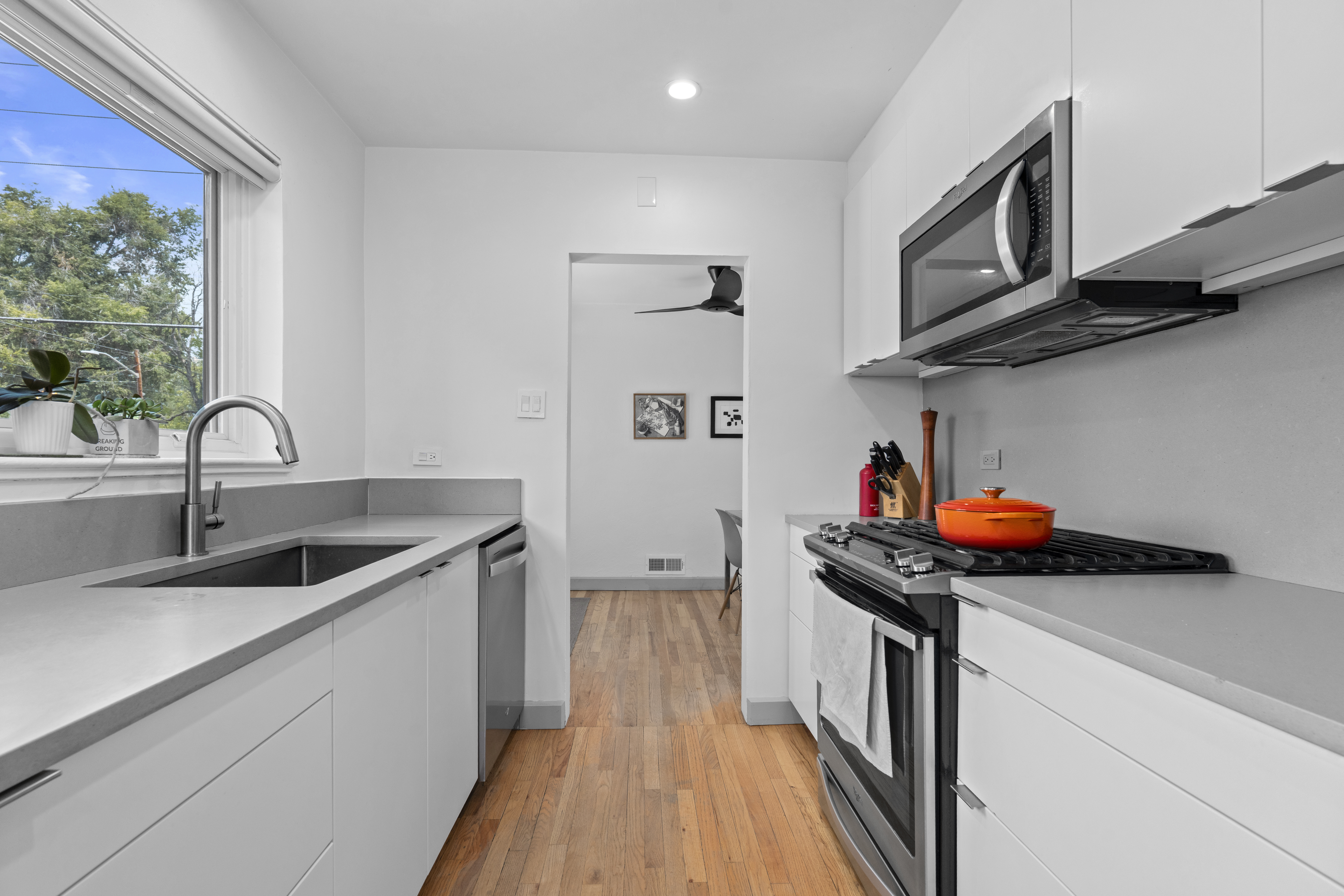  Remodeled Home Exudes Peace and Calm - 物件實景
