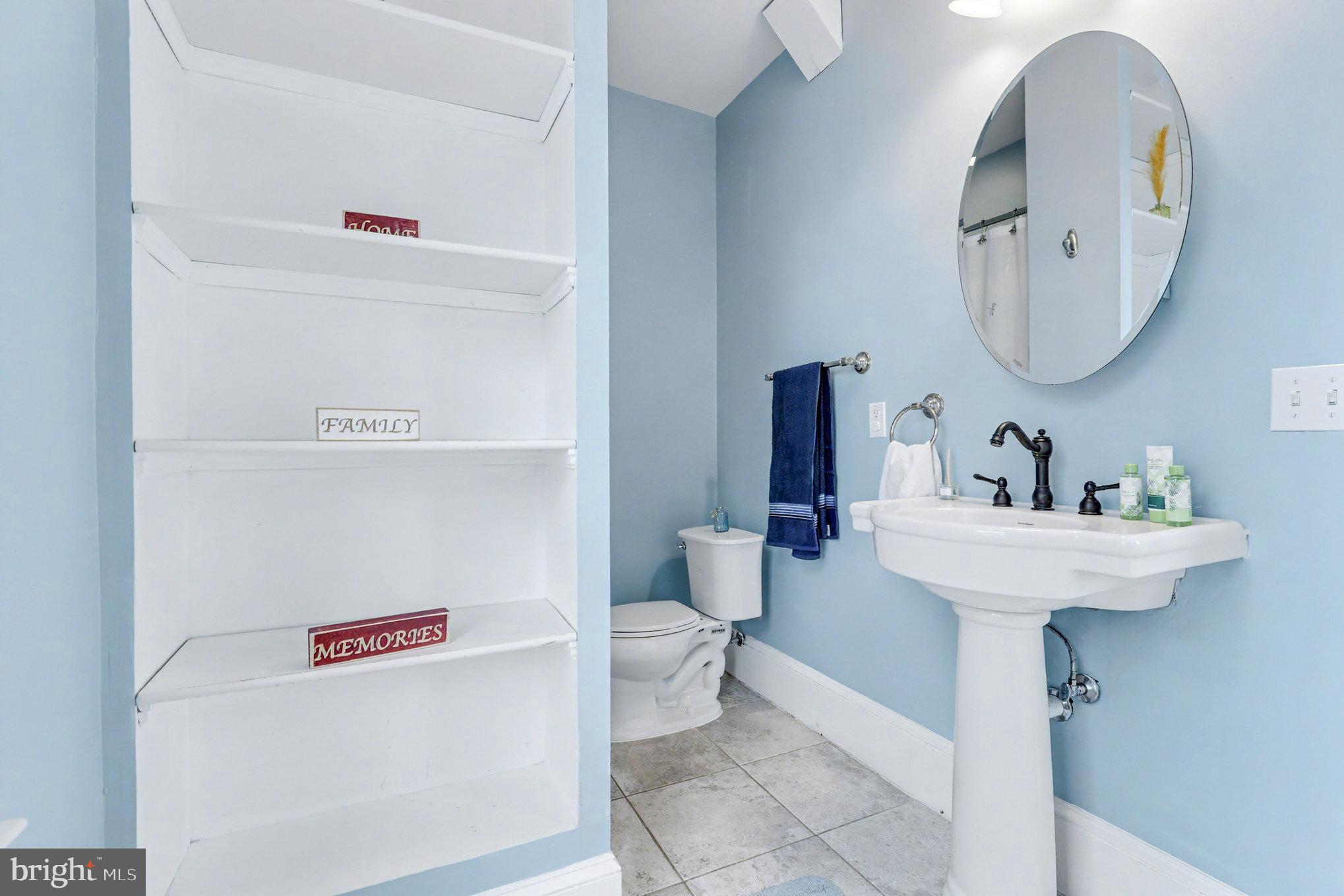 Indian Head, Maryland, 20640, United States, 5 Bedrooms Bedrooms, ,3 BathroomsBathrooms,Residential,For Sale,1998717