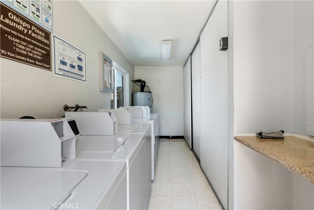 Long Beach, California, 90814, United States, 2 Bedrooms Bedrooms, ,2 BathroomsBathrooms,Residential,For Sale,1919883