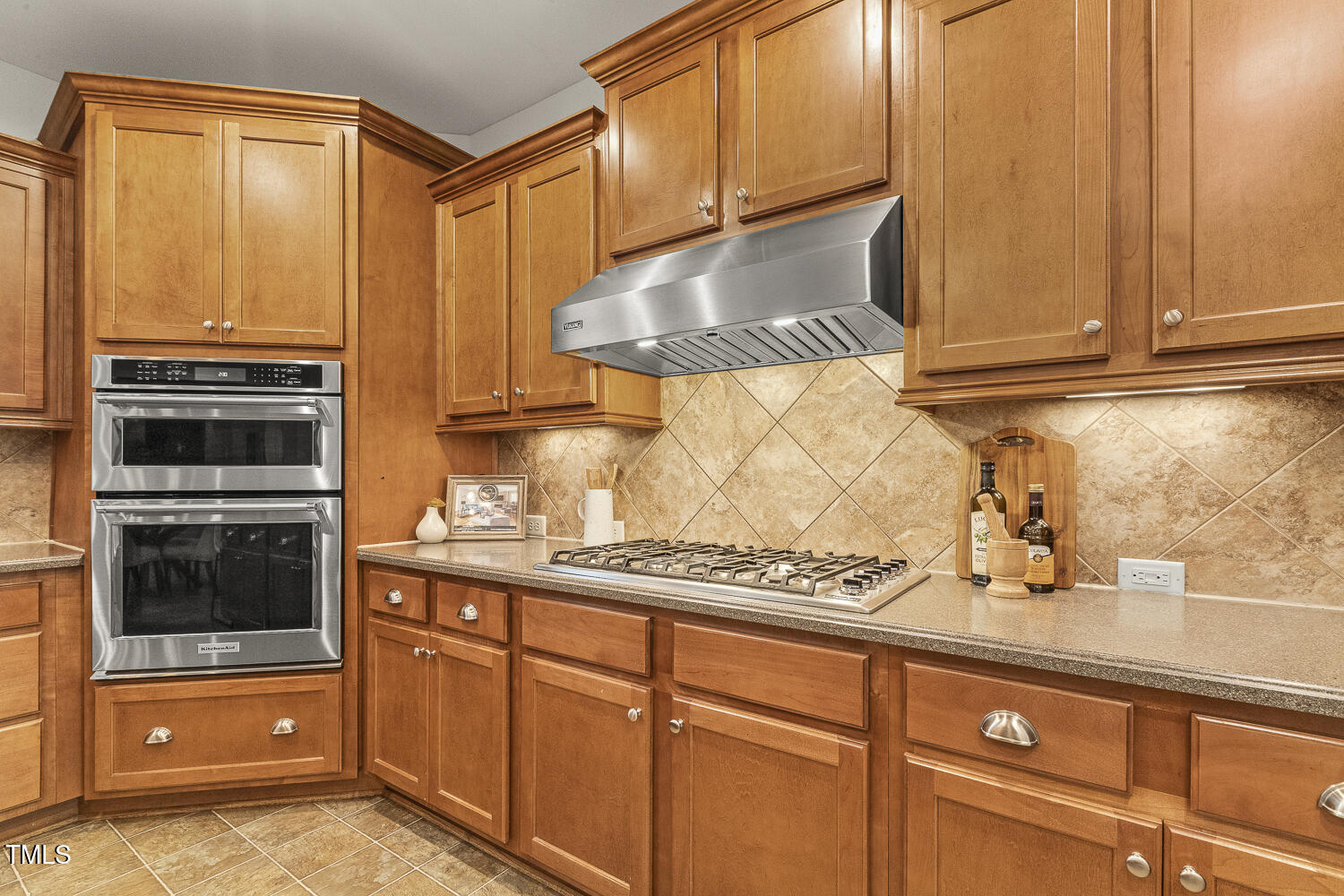 Holly Springs, North Carolina, 27540, United States, 4 Bedrooms Bedrooms, ,4 BathroomsBathrooms,Residential,For Sale,1902055