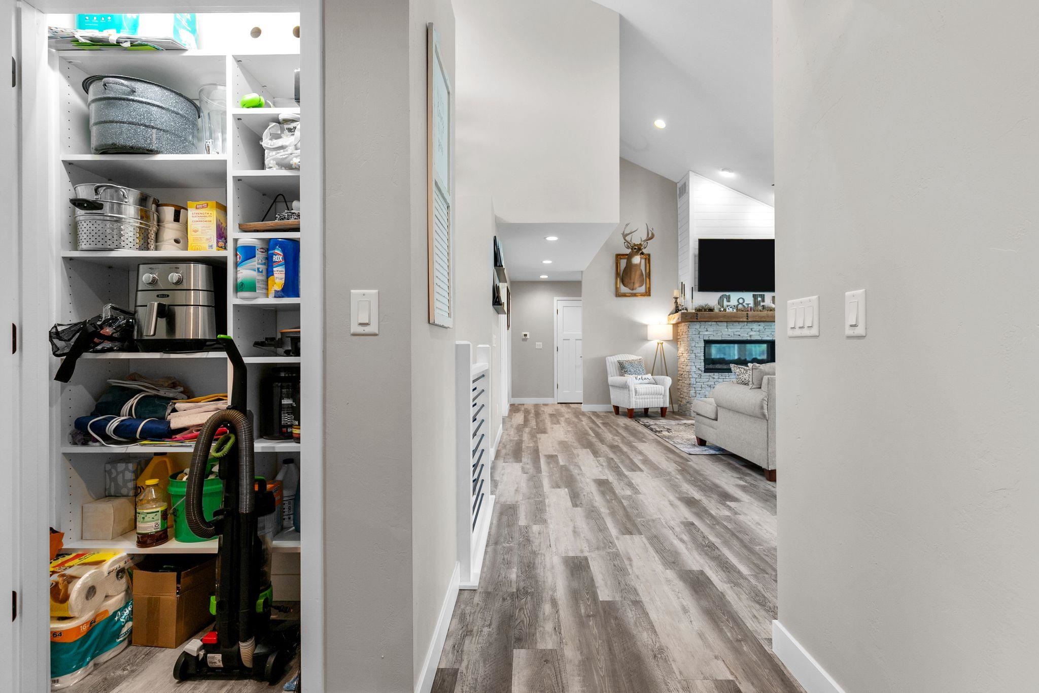 Sherwood, Wisconsin, 54169, United States, 4 Bedrooms Bedrooms, ,4 BathroomsBathrooms,Residential,For Sale,1977461