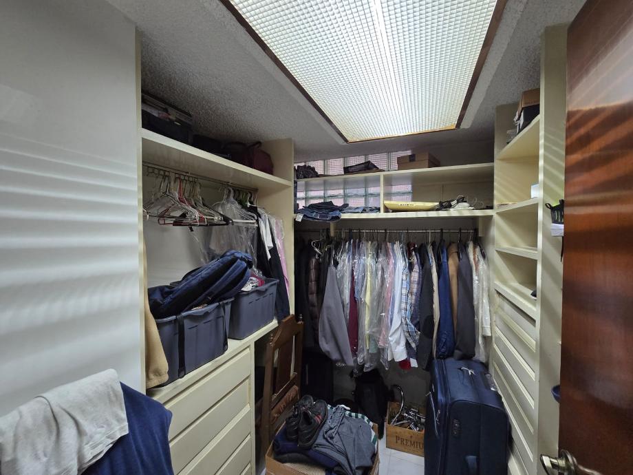 Atizapán de Zaragoza, Estado de méxico, 52959, Mexico, 3 Bedrooms Bedrooms, ,4 BathroomsBathrooms,Residential,For Sale,1971452