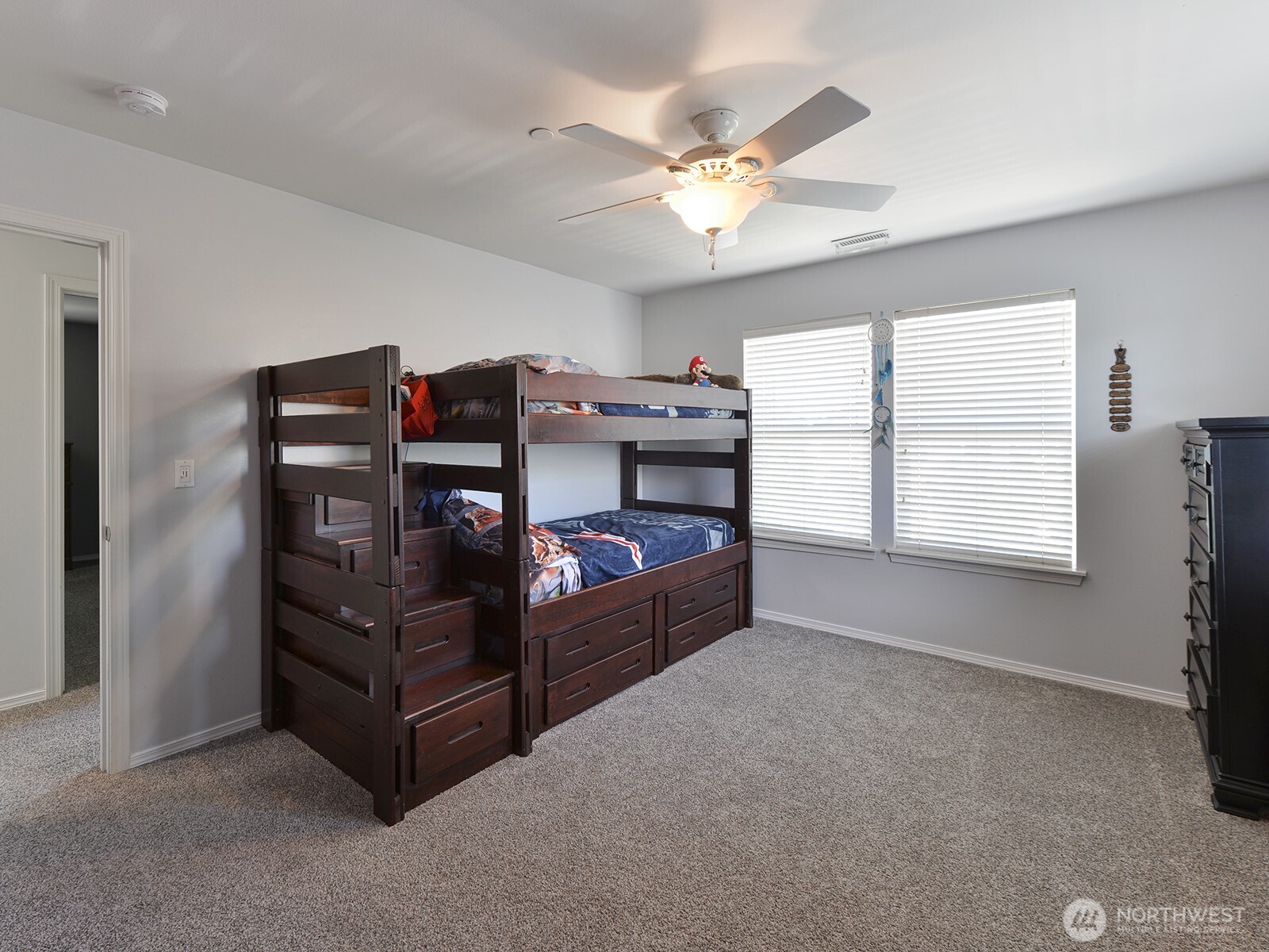 Dupont, Washington, 98327, United States, 4 Bedrooms Bedrooms, ,3 BathroomsBathrooms,Residential,For Sale,1897327