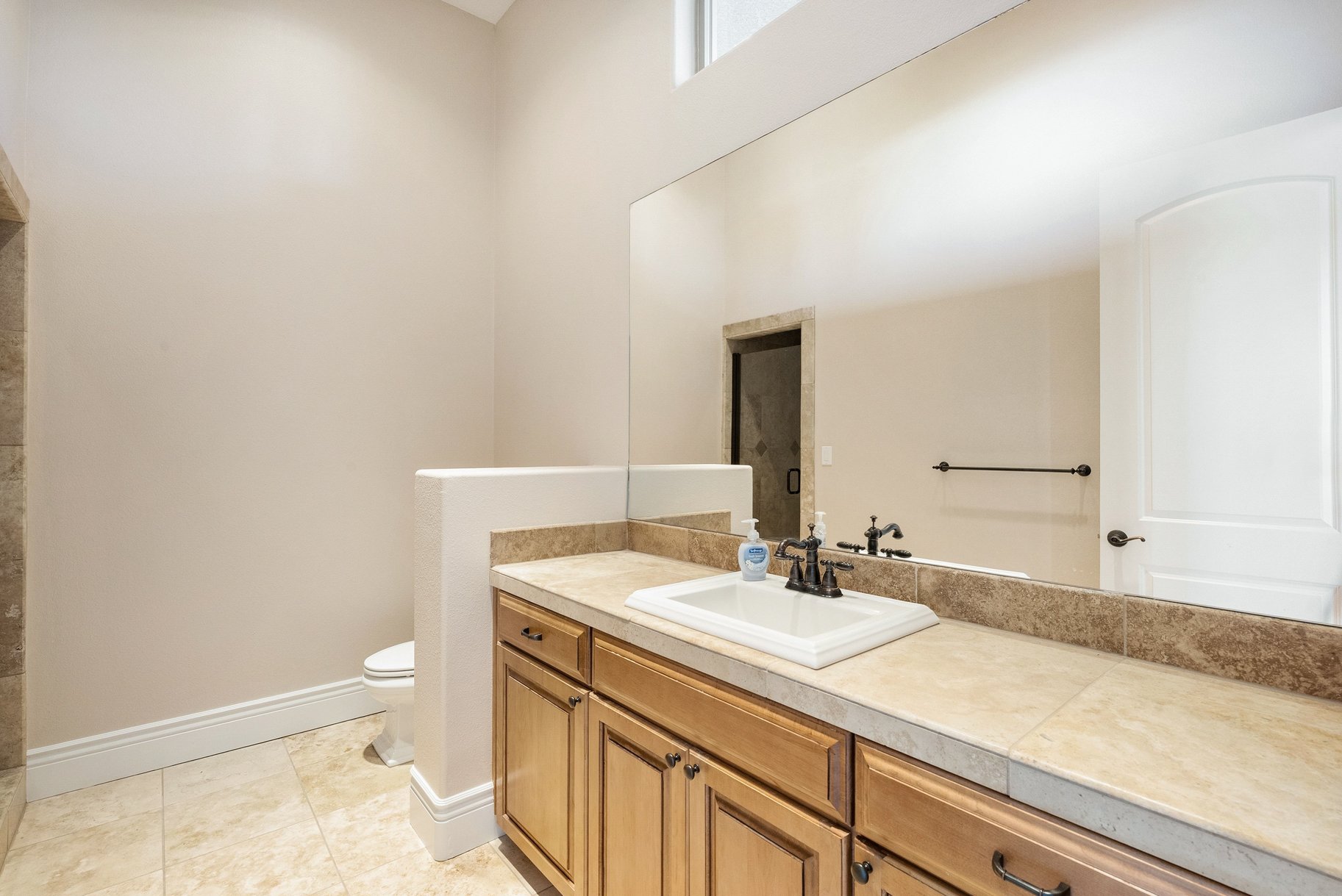  Private Mountain Estate with Elevated Views - 物件實景