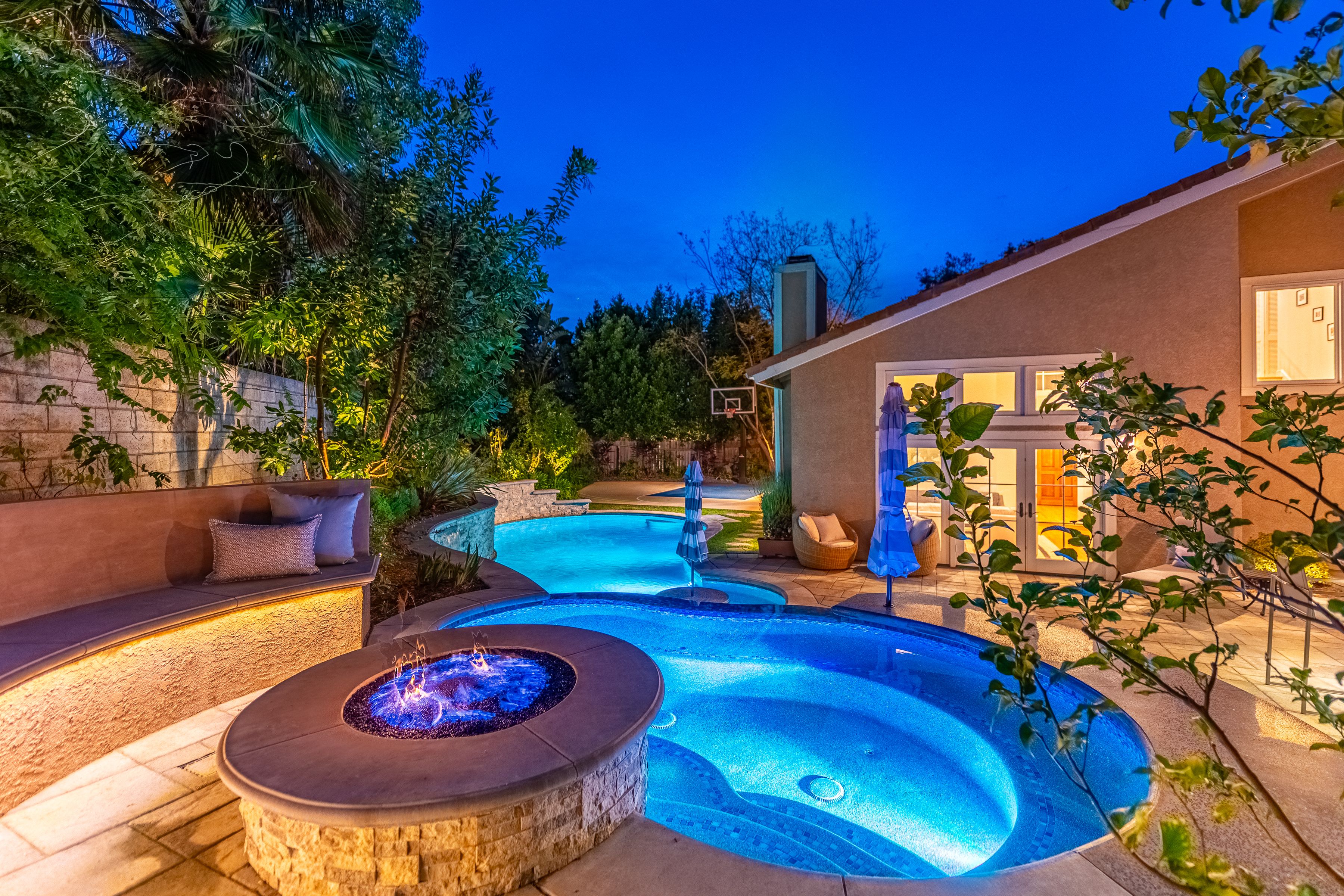 8 Faculty Court, Thousand Oaks - 物件實景