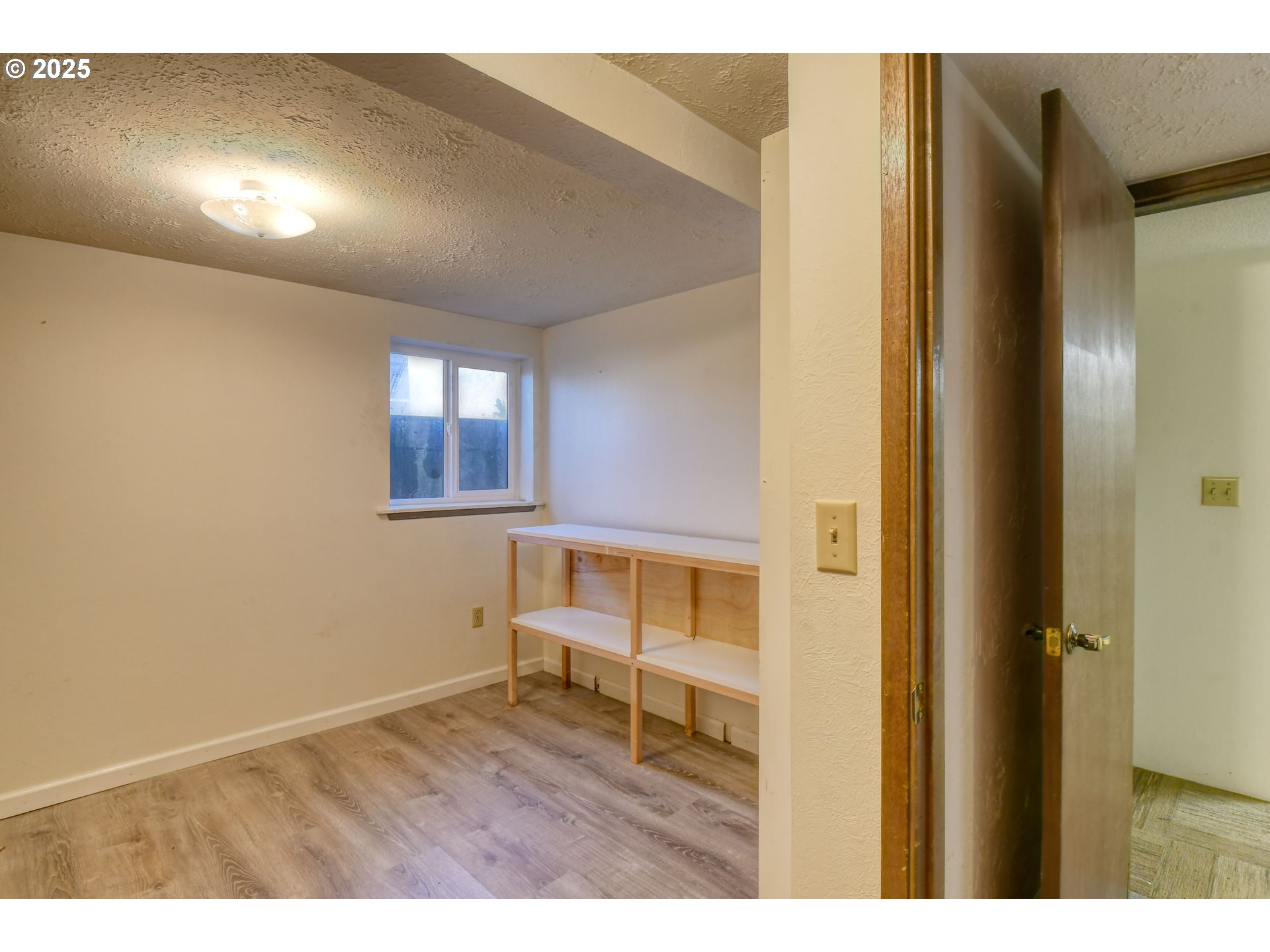 Pendleton, Oregon, 97801, United States, 4 Bedrooms Bedrooms, ,4 BathroomsBathrooms,Residential,For Sale,1995824