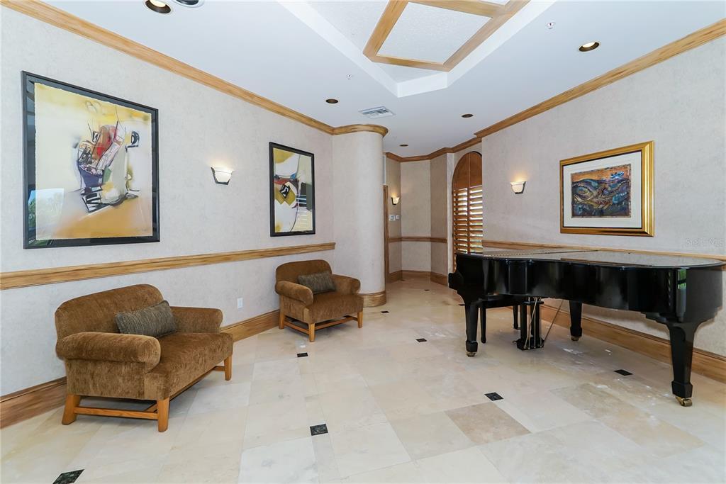 Longboat Key, Florida, 34228, United States, 3 Bedrooms Bedrooms, ,4 BathroomsBathrooms,Residential,For Sale,1962388