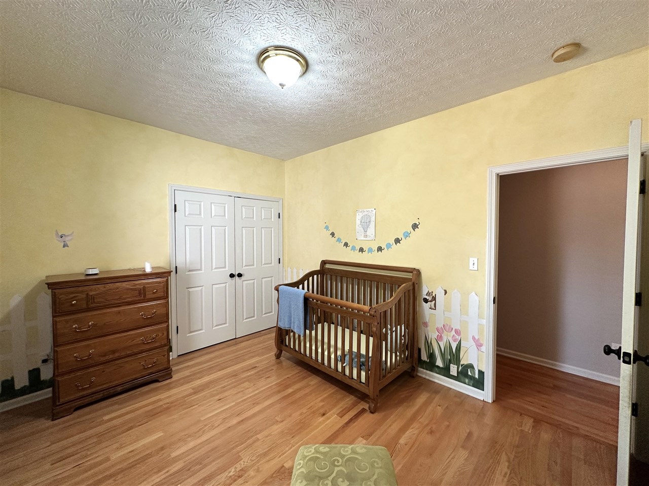 Bowling Green, Kentucky, 42104, United States, 5 Bedrooms Bedrooms, ,3 BathroomsBathrooms,Residential,For Sale,1907465