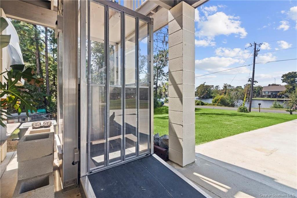 Lake Charles, Louisiana, 70611, United States, 4 Bedrooms Bedrooms, ,2 BathroomsBathrooms,Residential,For Sale,1980558