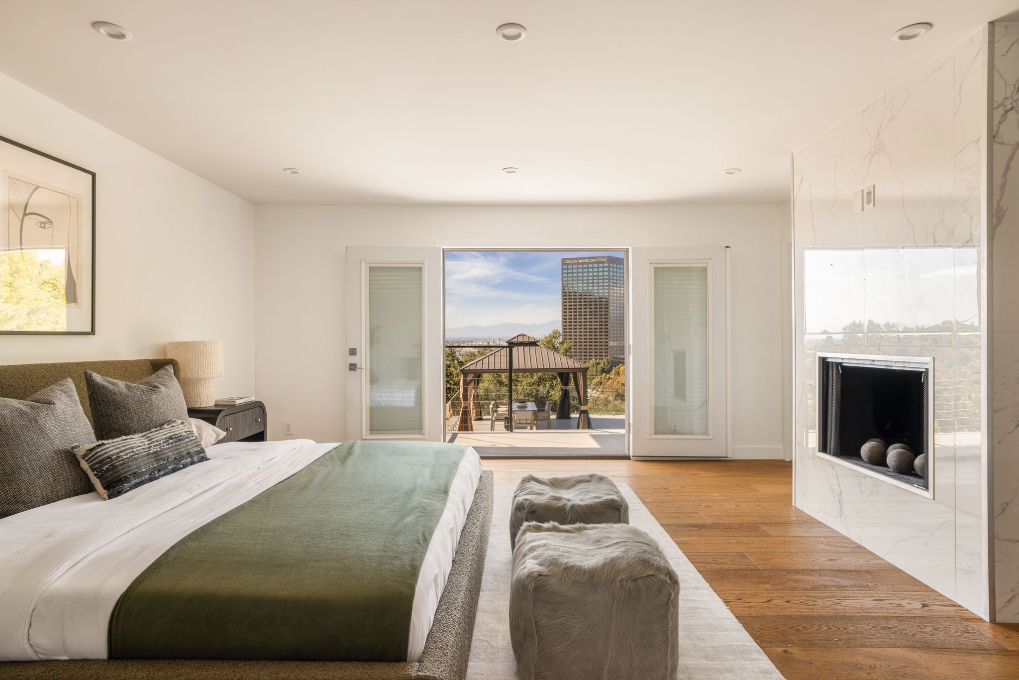  3701 Multiview Dr - 物件實景