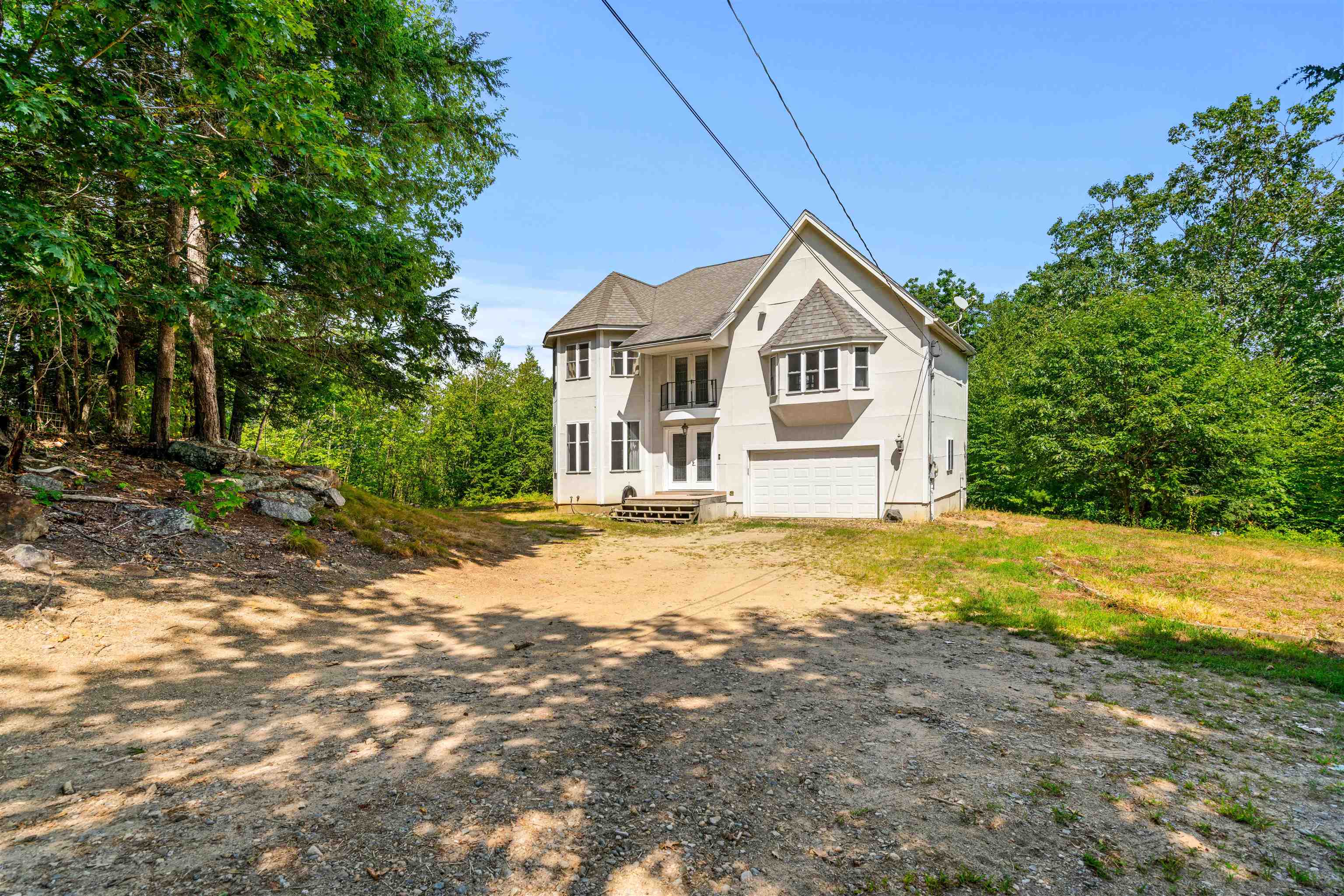 Dunbarton, New Hampshire, 03046, United States, 4 Bedrooms Bedrooms, ,3 BathroomsBathrooms,Residential,For Sale,1916855