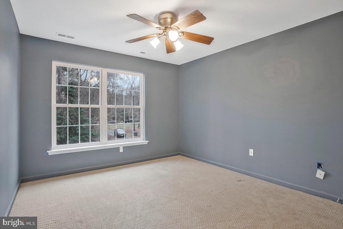 Port Republic, Maryland, 20676, United States, 5 Bedrooms Bedrooms, ,4 BathroomsBathrooms,Residential,For Sale,2005879