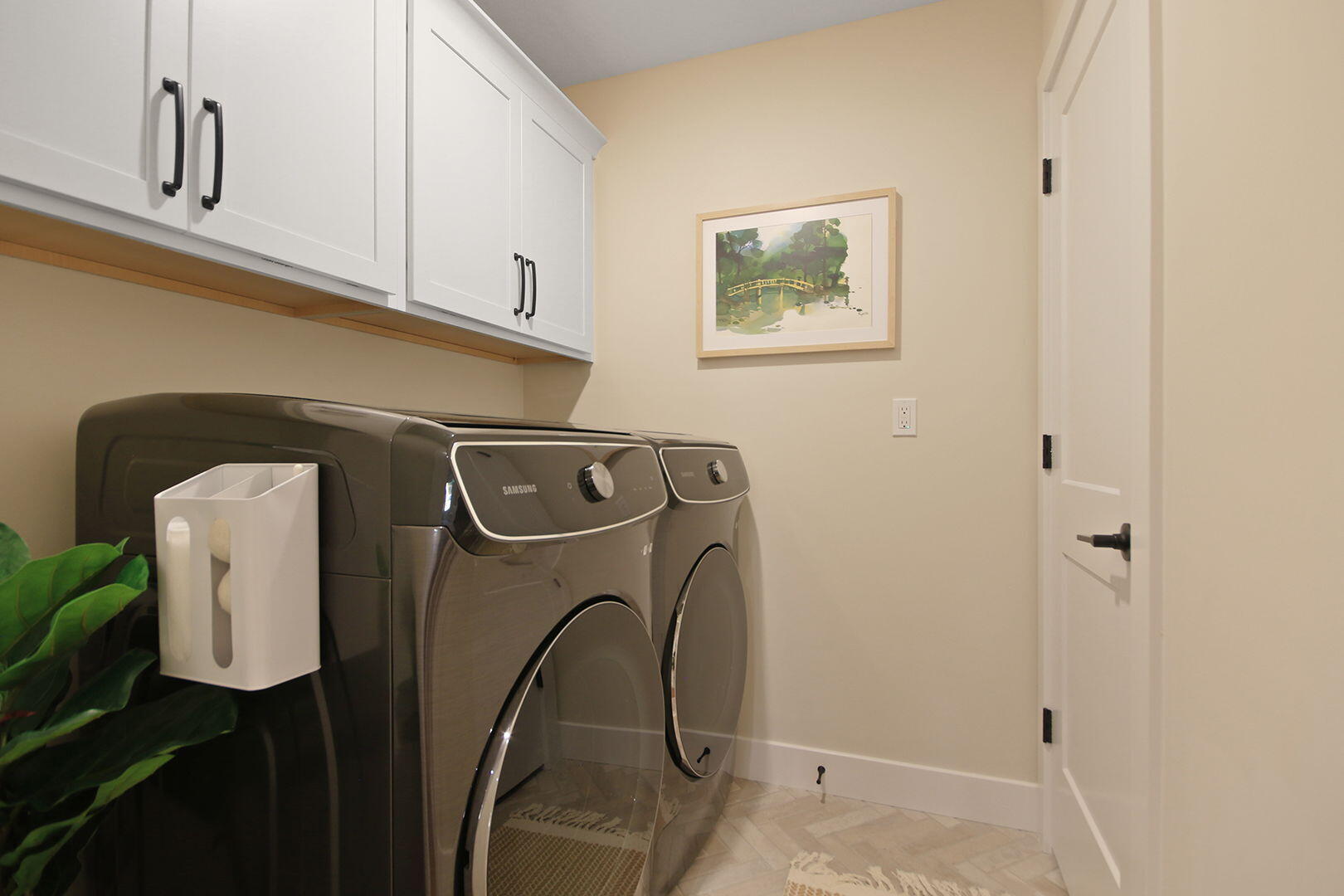 COLUMBIA, Missouri, 65201, United States, 3 Bedrooms Bedrooms, ,2 BathroomsBathrooms,Residential,For Sale,1912885