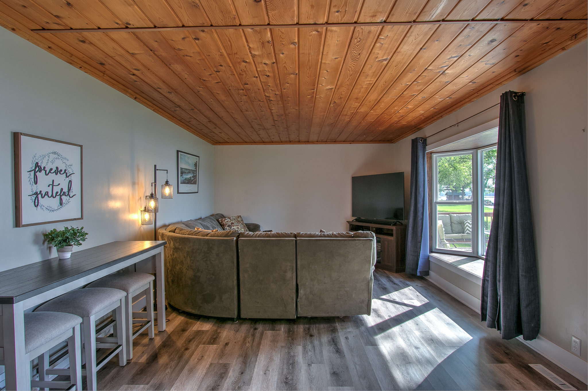 Rush City, Minnesota, 55069, United States, 3 Bedrooms Bedrooms, ,1 BathroomBathrooms,Residential,For Sale,2048119