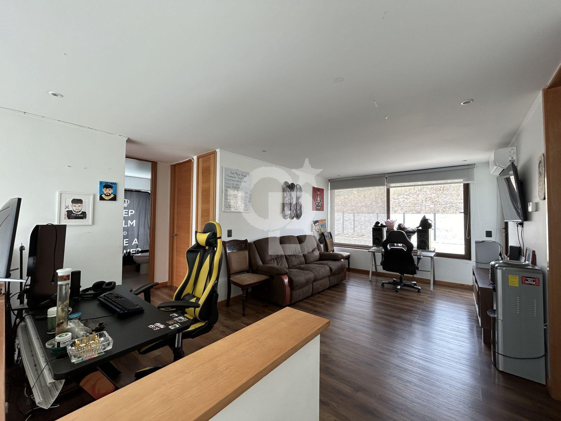 Colina, Chile, 4 Bedrooms Bedrooms, ,5 BathroomsBathrooms,Residential,For Sale,1991105