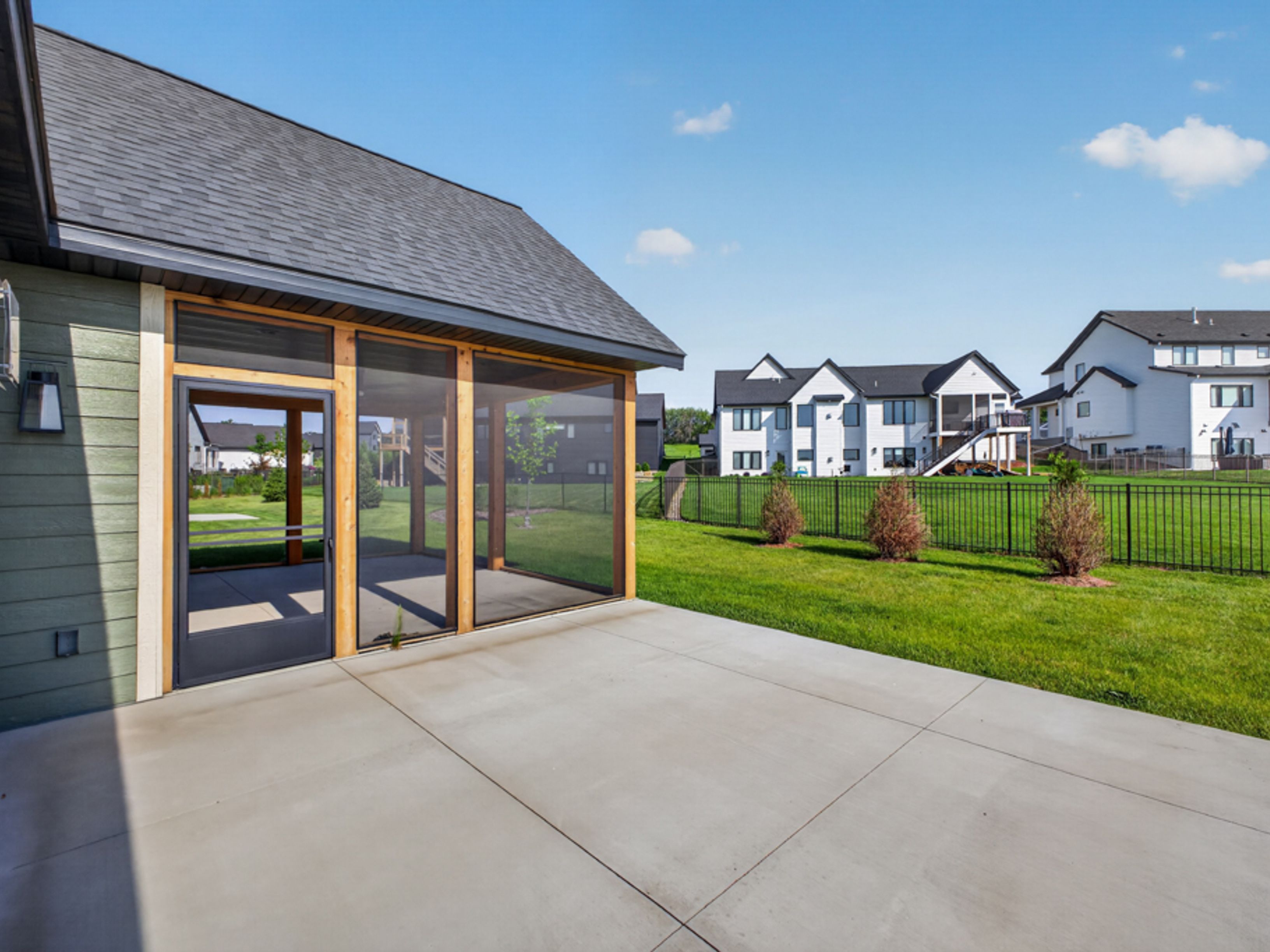  Century Valley Craftsman-Style, Single-Level Living - 物件實景