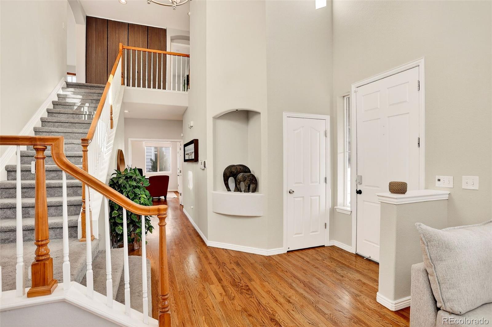 Highlands Ranch, Colorado, 80126, United States, 5 Bedrooms Bedrooms, ,4 BathroomsBathrooms,Residential,For Sale,1989546