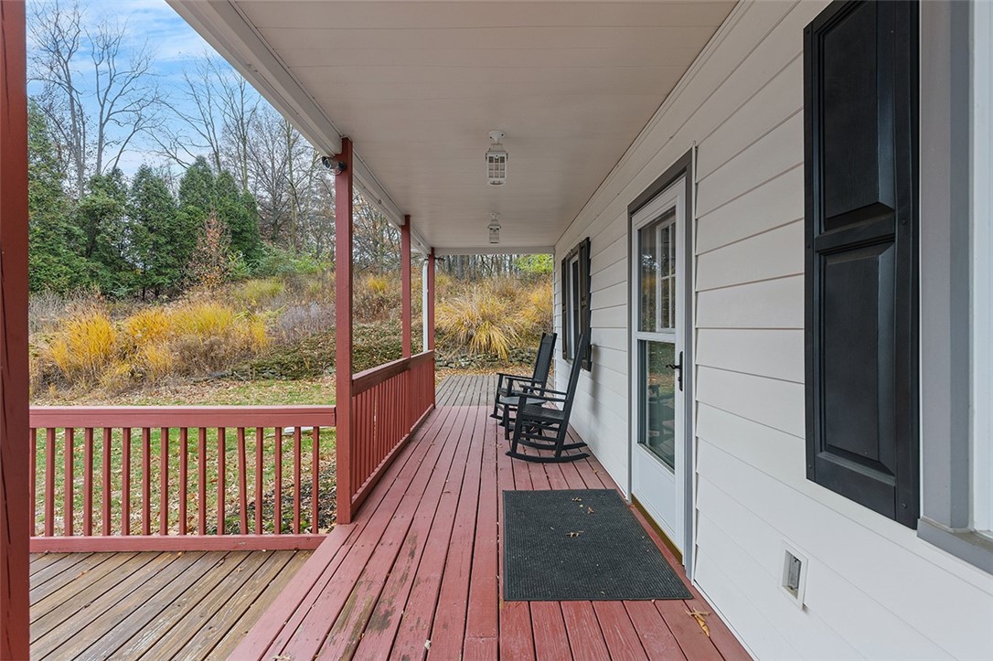 Robinson Twp, Pennsylvania, 15108, United States, 4 Bedrooms Bedrooms, ,5 BathroomsBathrooms,Residential,For Sale,1997080