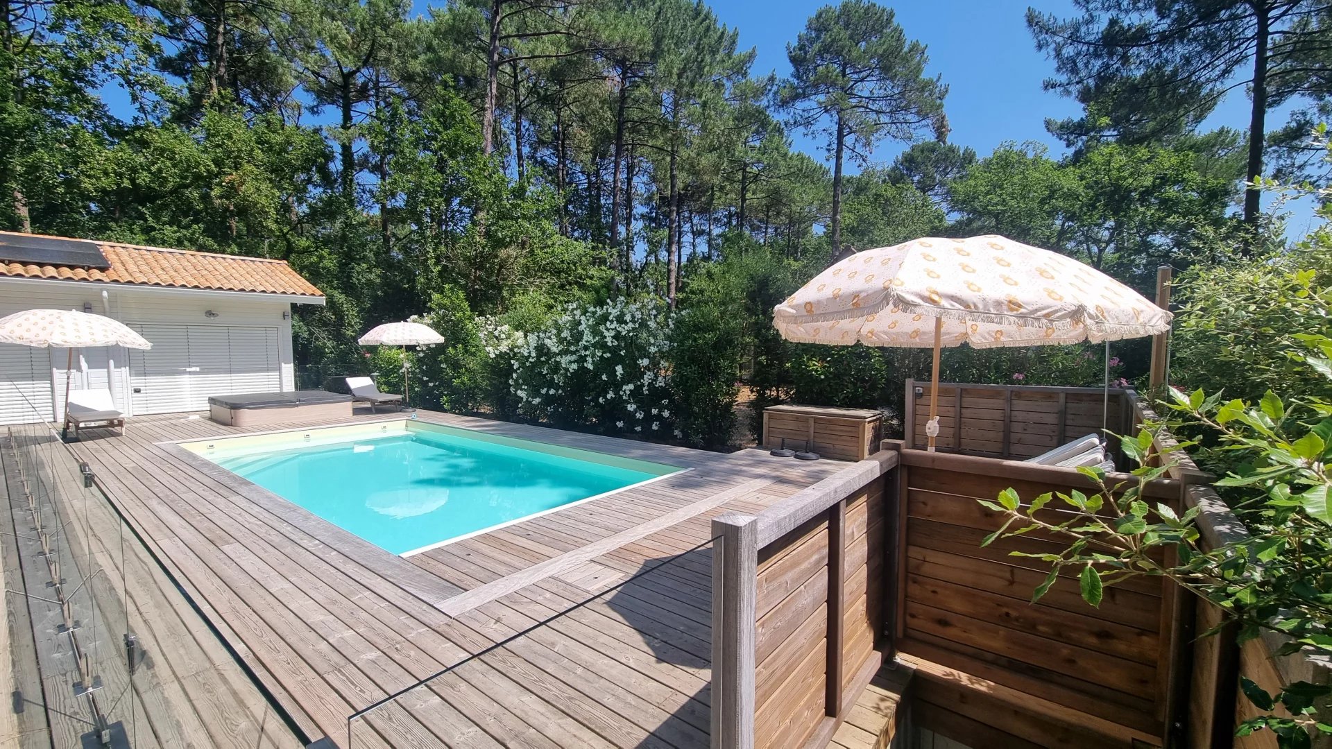 Biscarrosse, New Aquitaine, 40600, FR, 5 Bedrooms Bedrooms, ,8 BathroomsBathrooms,Residential,For Sale,1668952