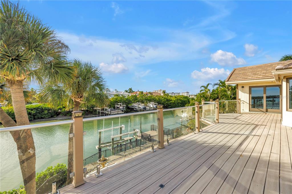 St Petersburg, Florida, 33715, United States, 4 Bedrooms Bedrooms, ,5 BathroomsBathrooms,Residential,For Sale,1999732