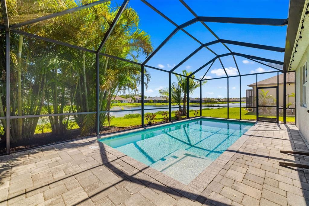 Bradenton, Florida, 34212, United States, 4 Bedrooms Bedrooms, ,3 BathroomsBathrooms,Residential,For Sale,1866766