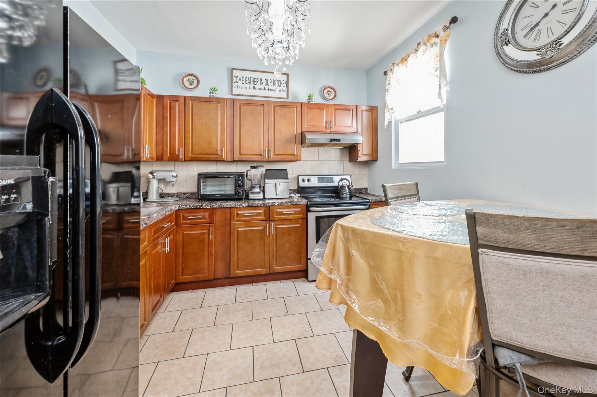 Mount Vernon, New York, 10550, United States, 7 Bedrooms Bedrooms, ,2 BathroomsBathrooms,Residential,For Sale,1856828
