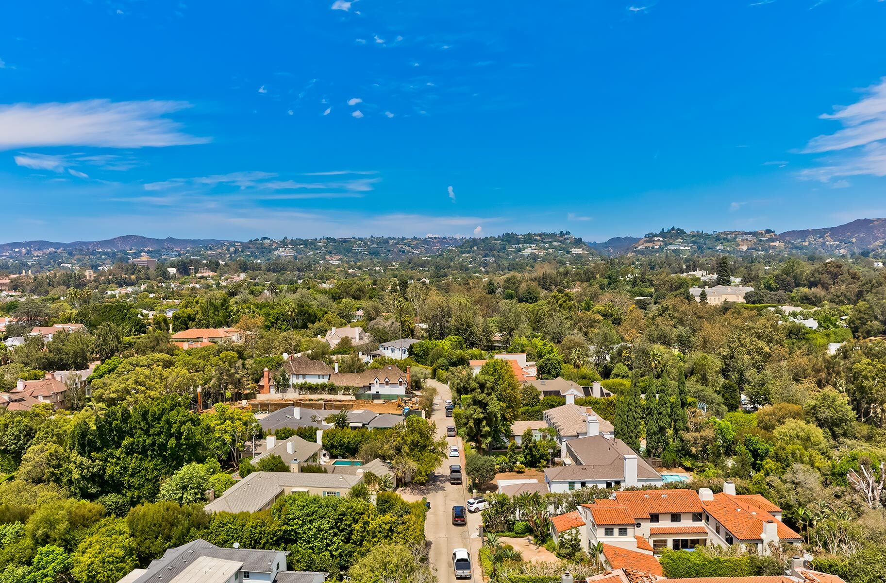  865 Comstock Ave - 物件實景
